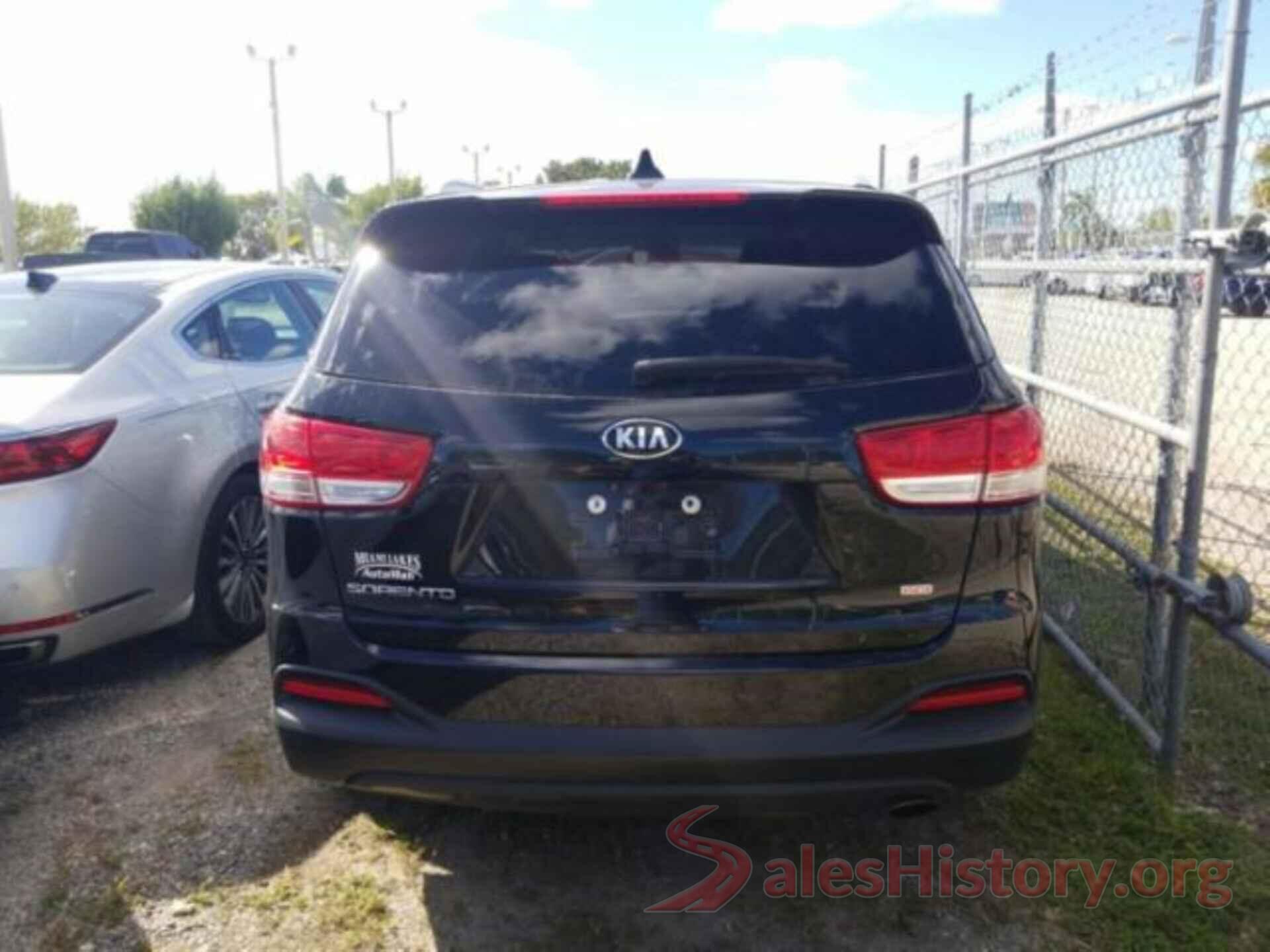 5XYPG4A32JG412927 2018 KIA SORENTO