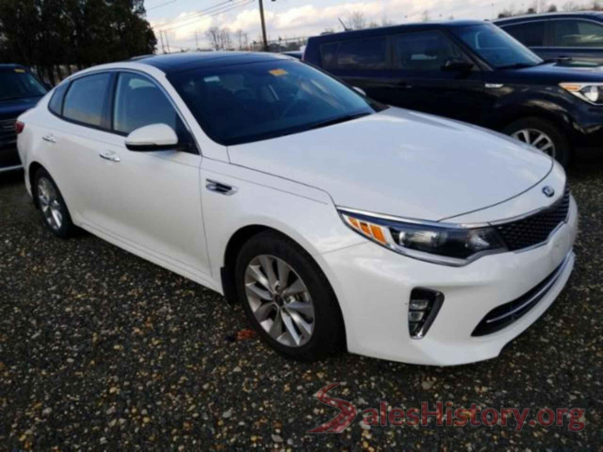 5XXGT4L33JG247998 2018 KIA OPTIMA