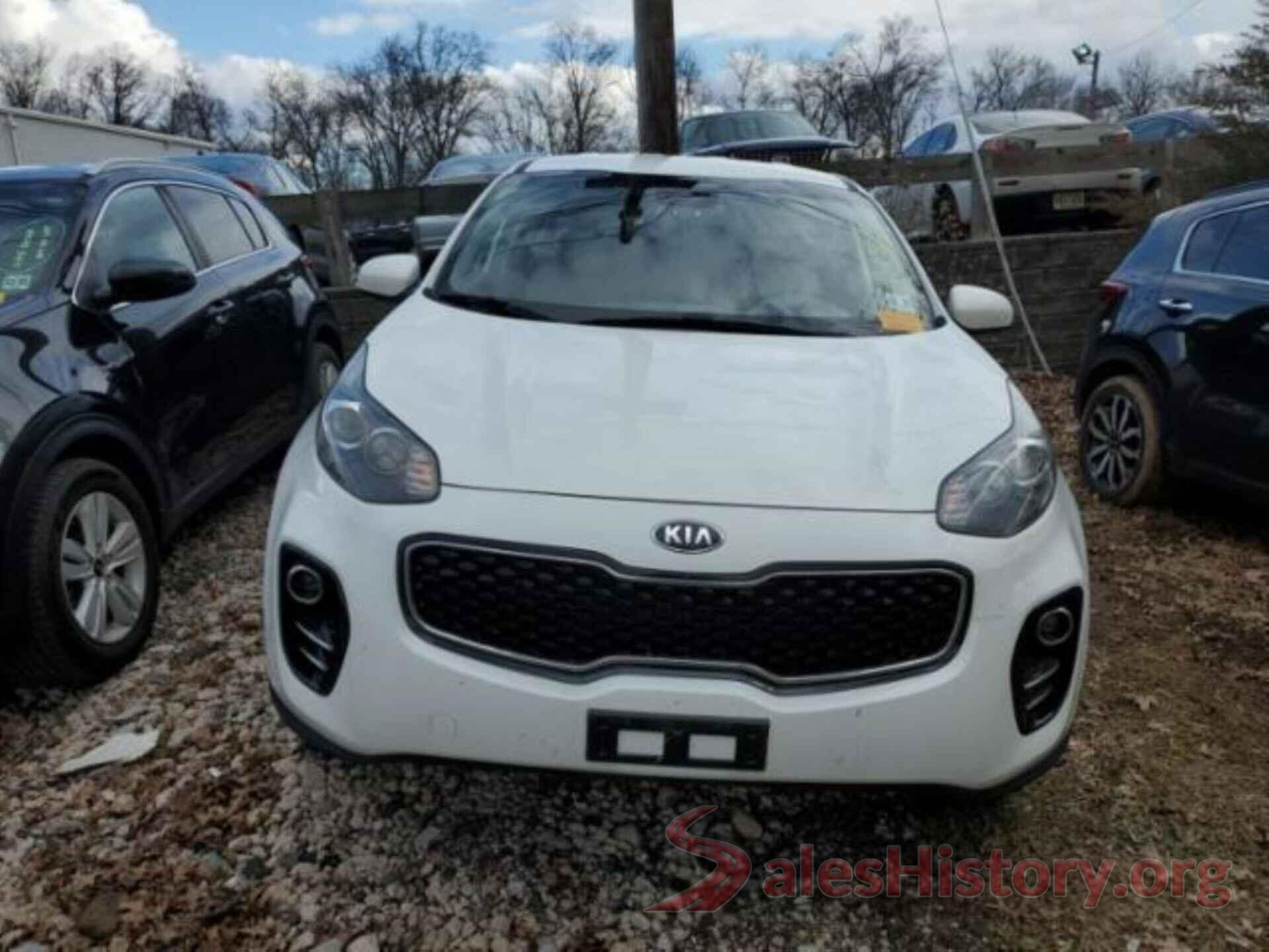 KNDPMCAC8J7352166 2018 KIA SPORTAGE