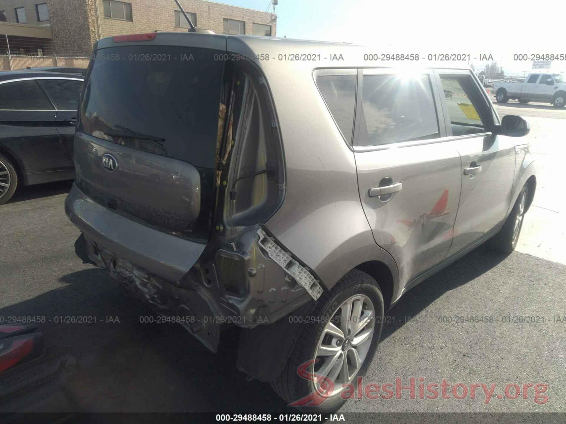 KNDJP3A58J7528874 2018 KIA SOUL