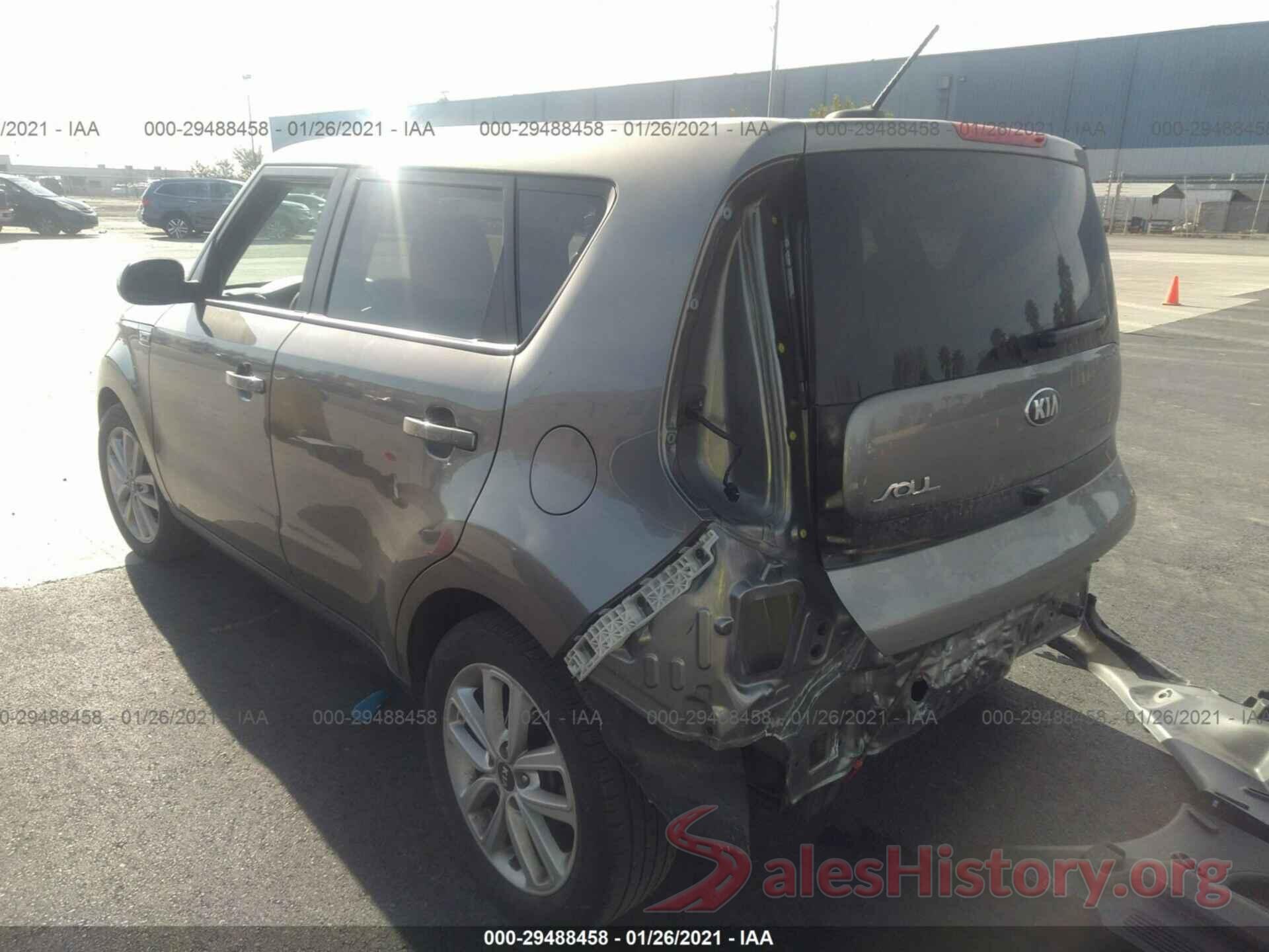 KNDJP3A58J7528874 2018 KIA SOUL