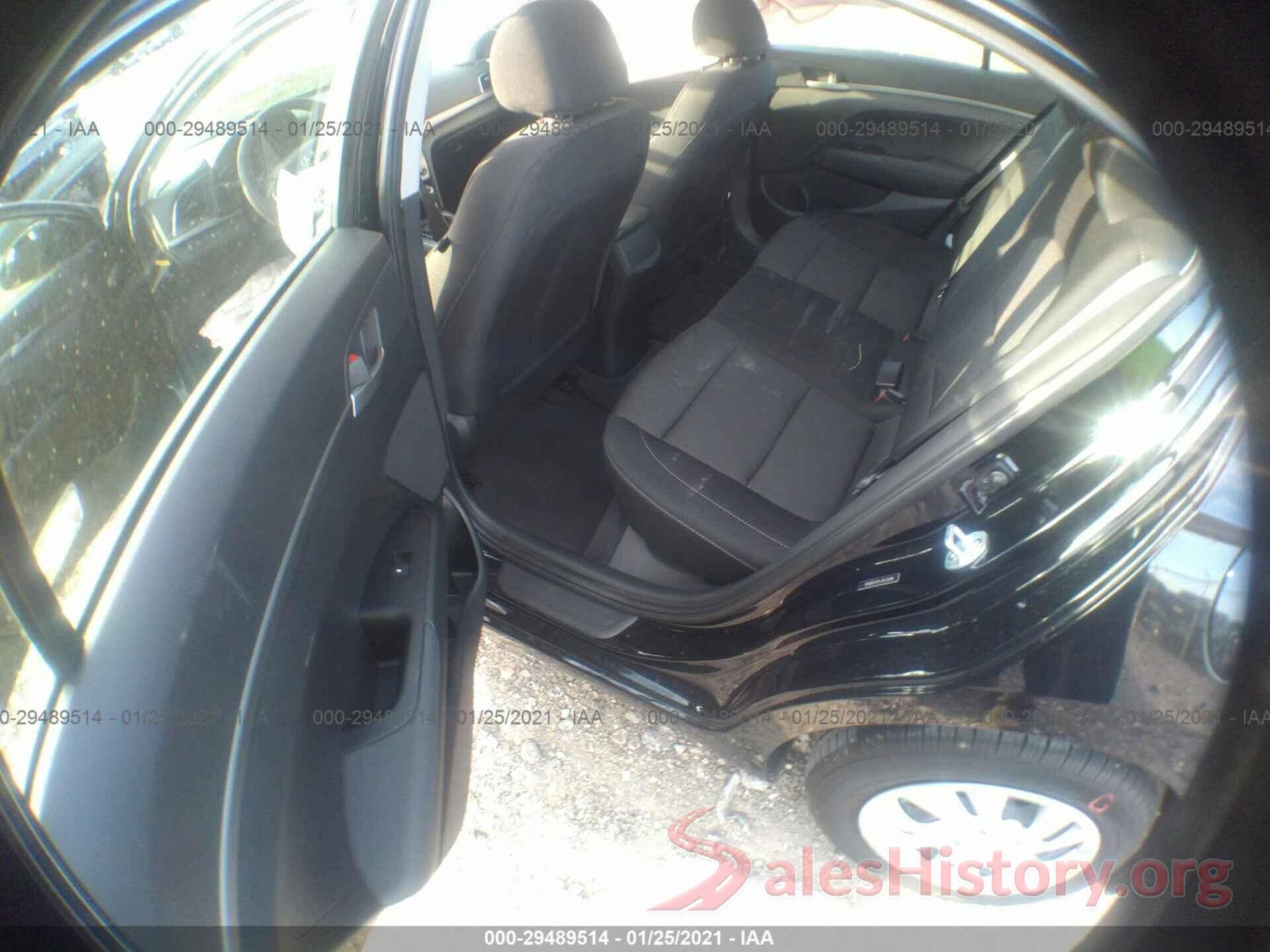 5NPD74LF4JH399066 2018 HYUNDAI ELANTRA