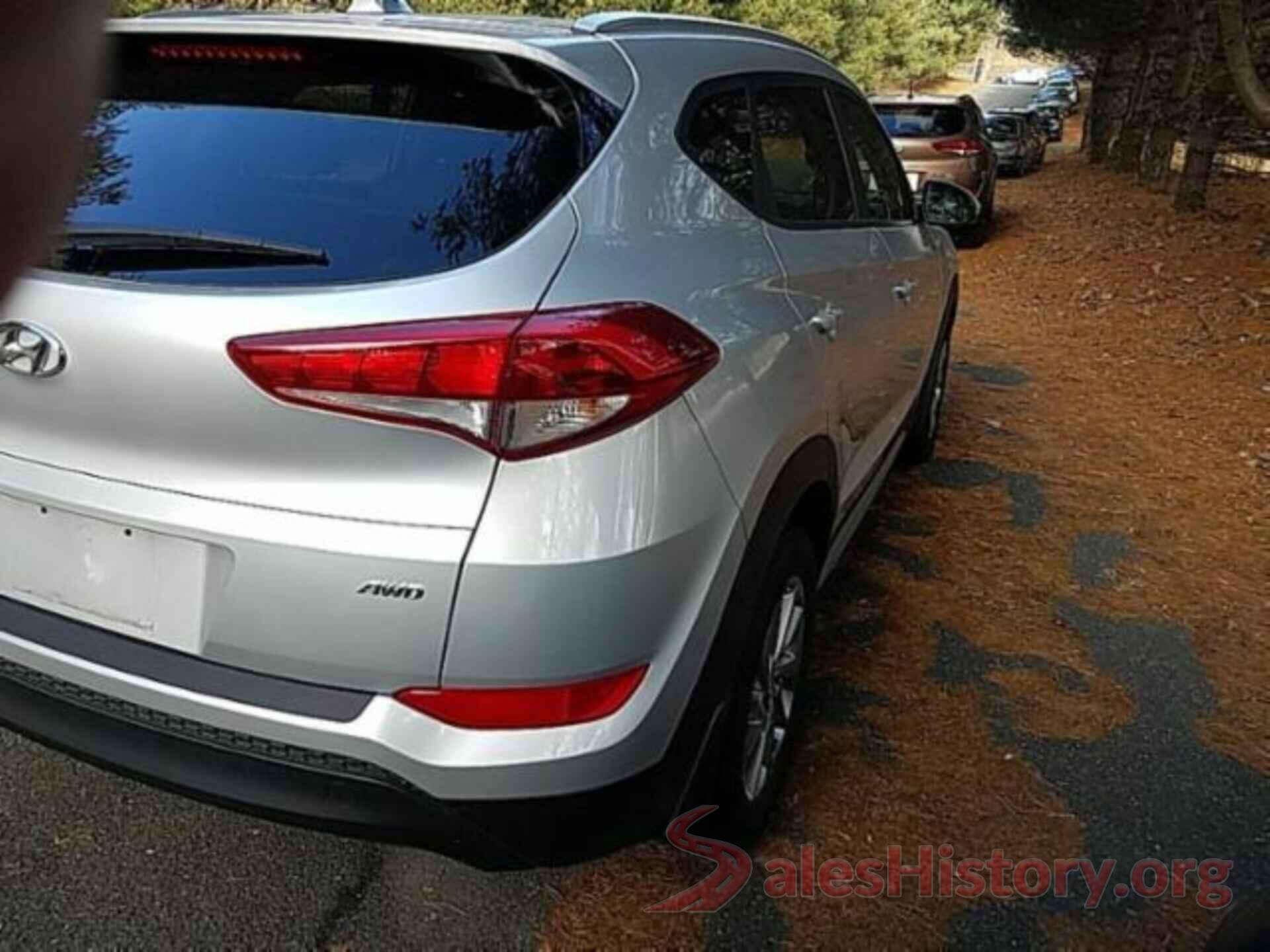 KM8J3CA44JU831568 2018 HYUNDAI TUCSON