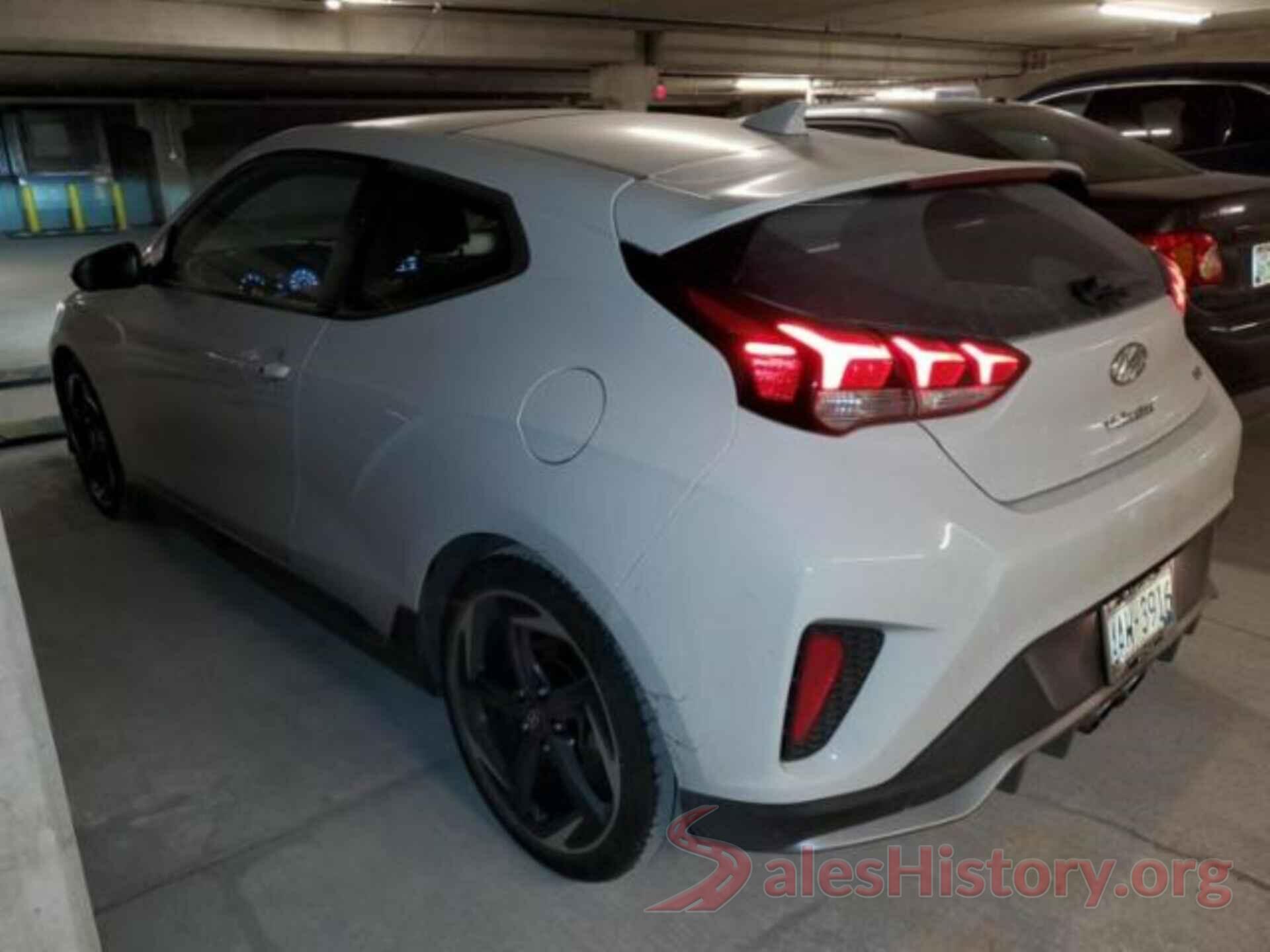 KMHTH6AB0KU008325 2019 HYUNDAI VELOSTER