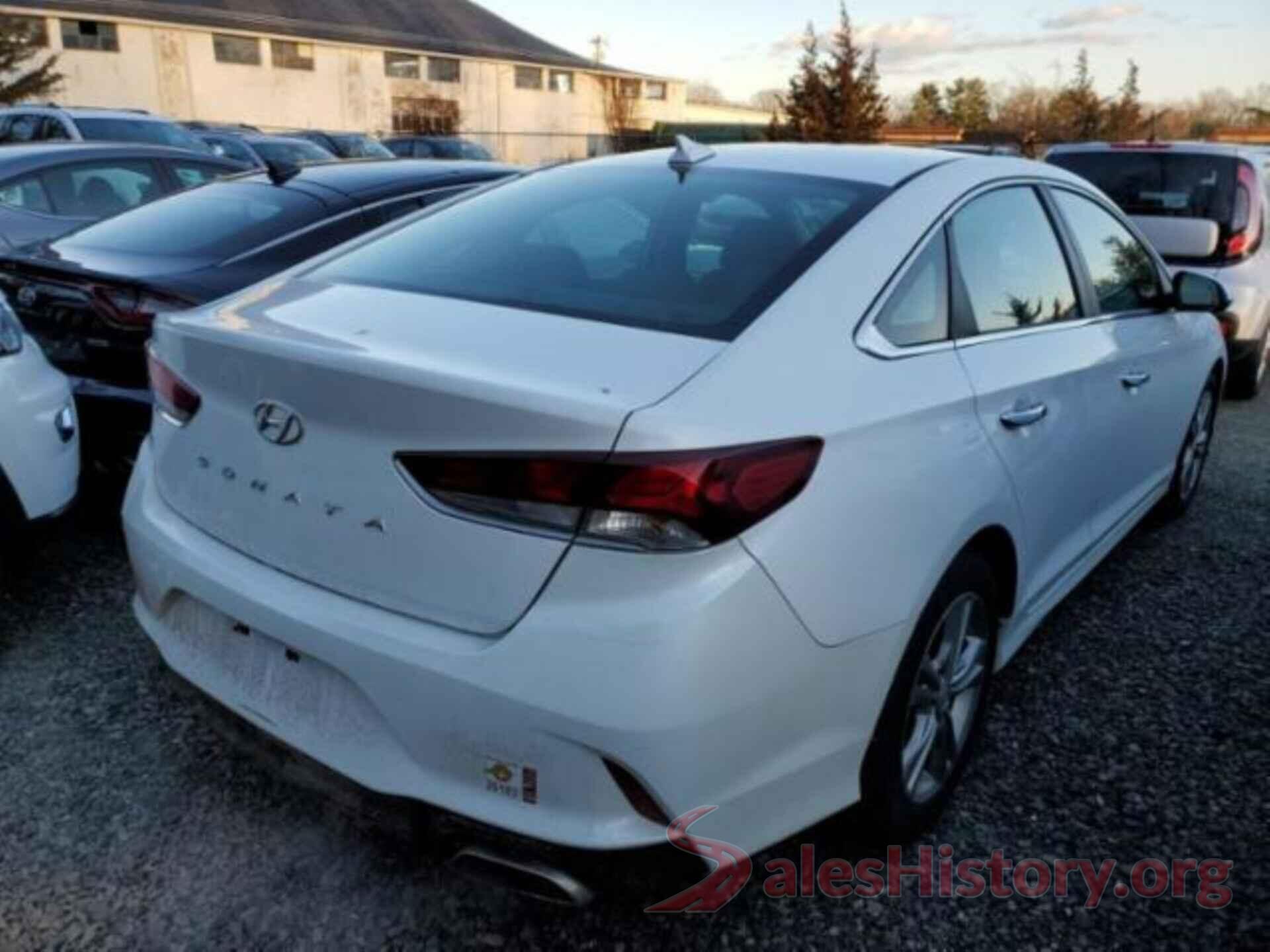 5NPE34AF2JH605388 2018 HYUNDAI SONATA