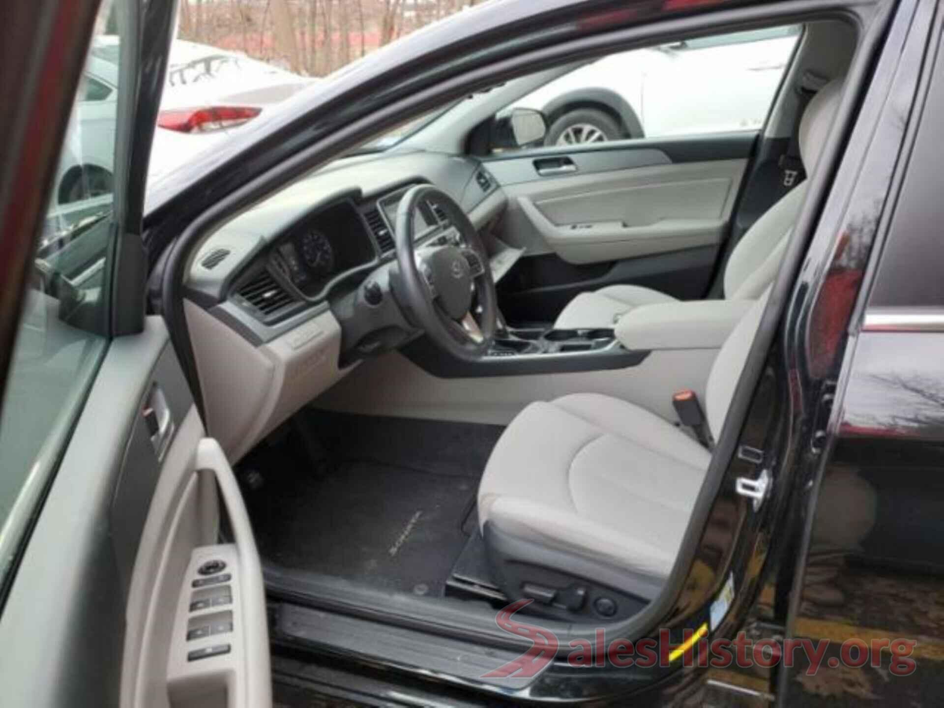 5NPE34AF4JH613153 2018 HYUNDAI SONATA