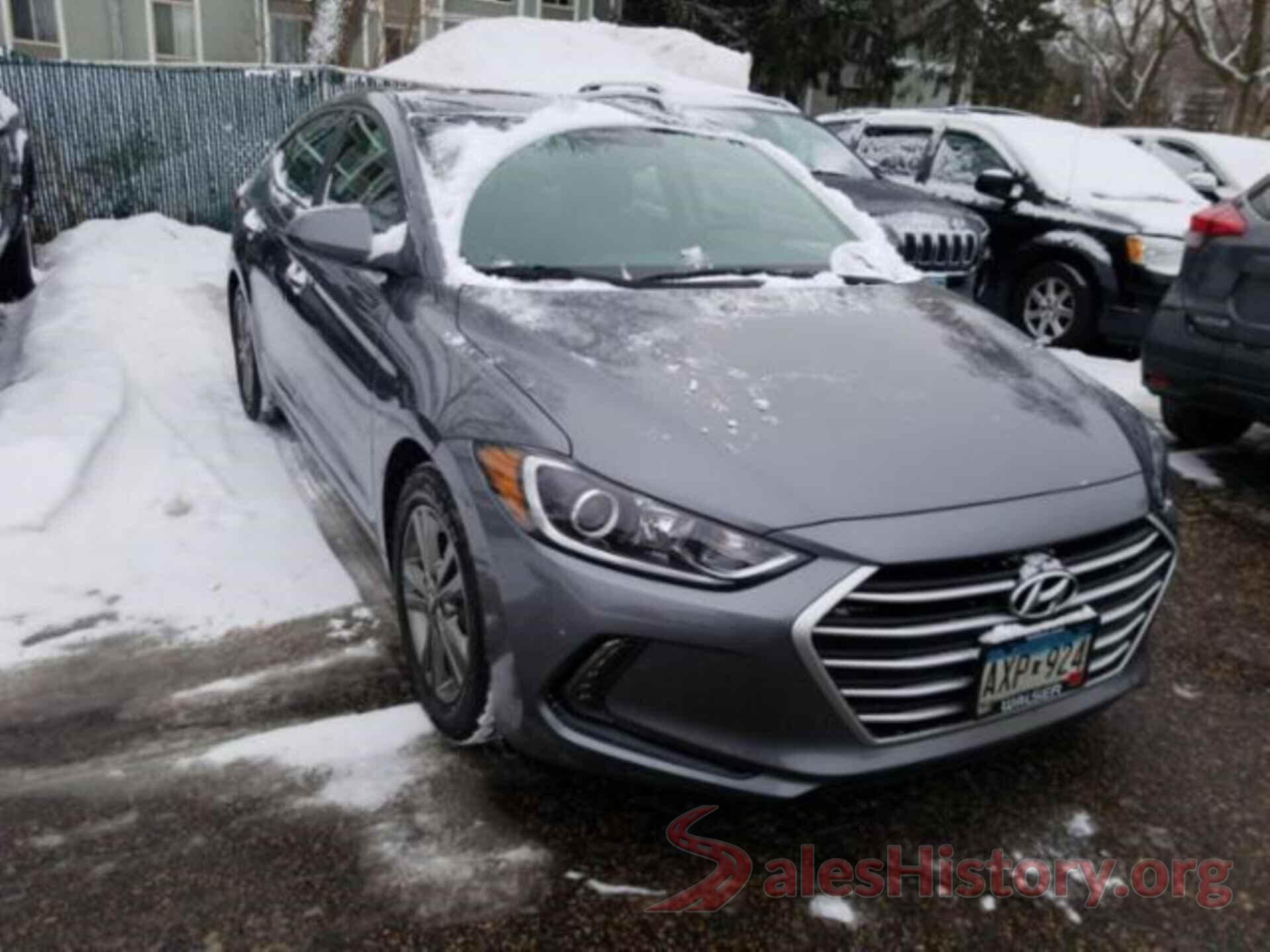 5NPD84LF2JH261300 2018 HYUNDAI ELANTRA