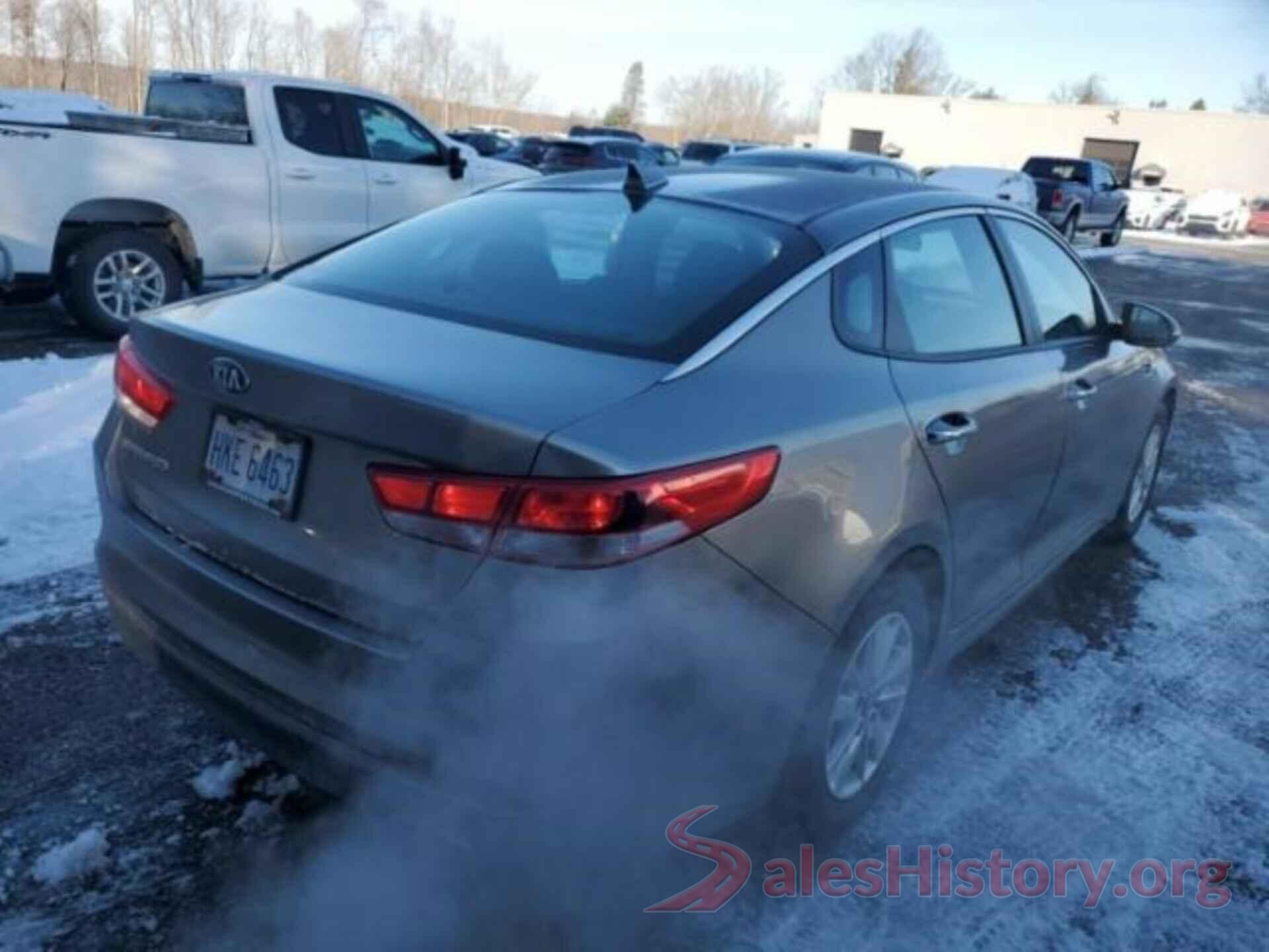 5XXGT4L35JG206143 2018 KIA OPTIMA