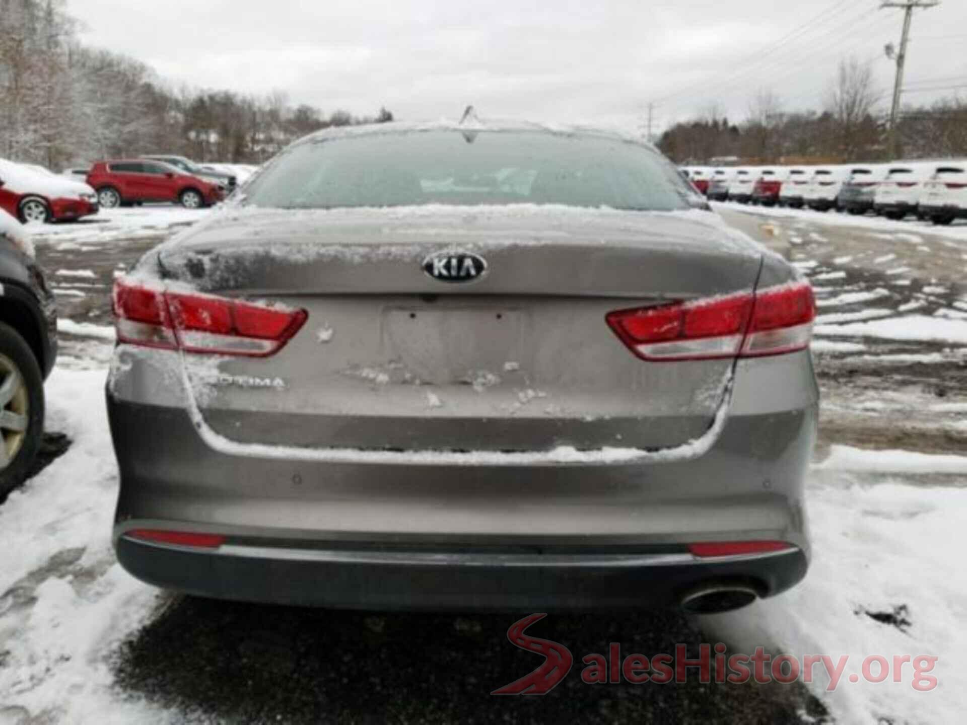 5XXGT4L35JG252300 2018 KIA OPTIMA