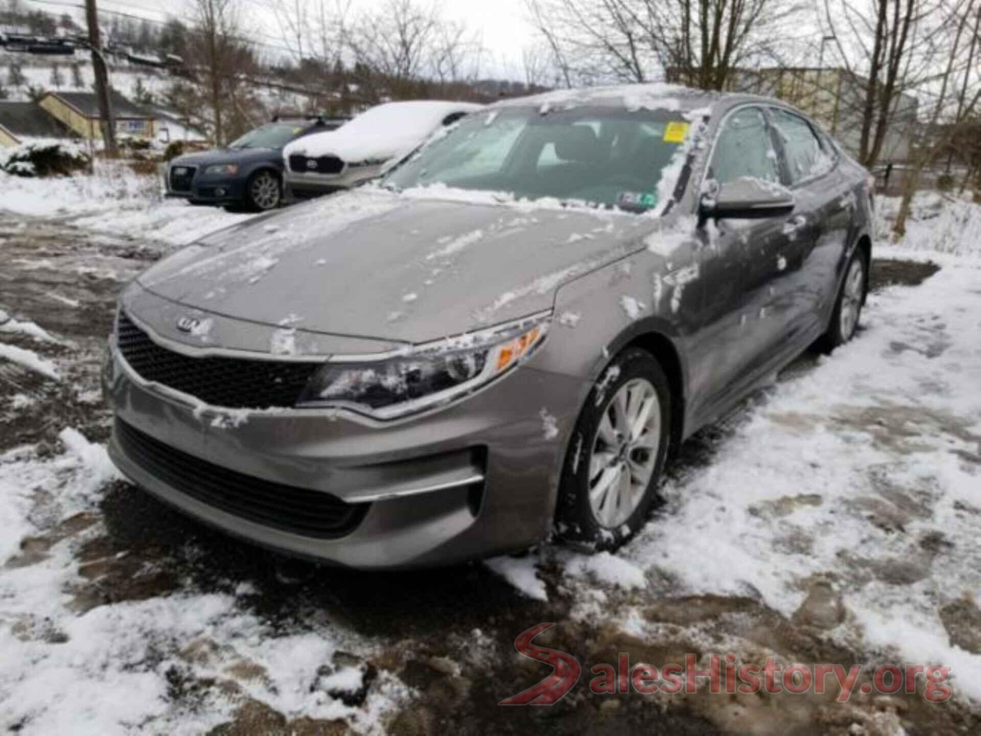 5XXGT4L35JG252300 2018 KIA OPTIMA