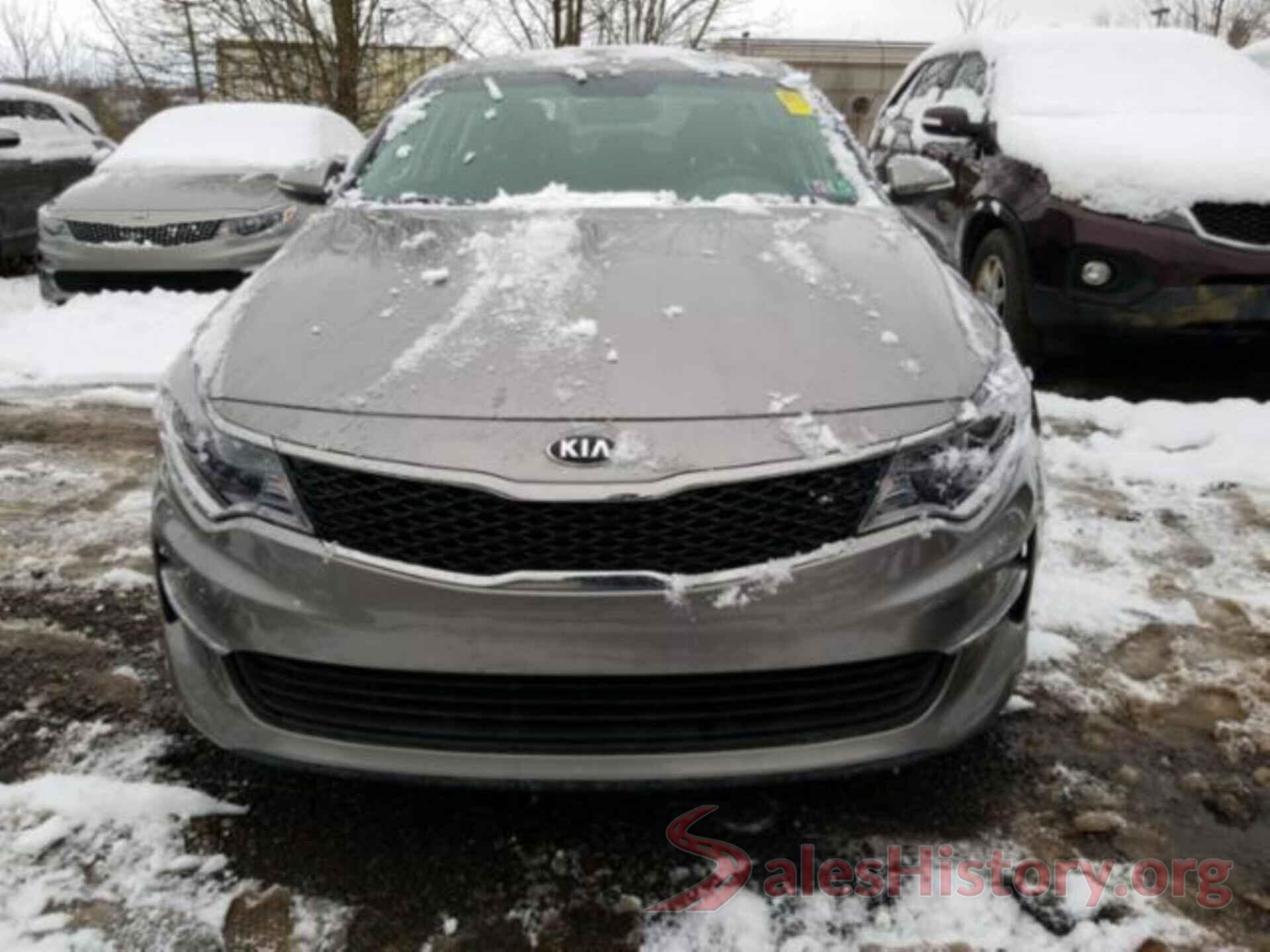 5XXGT4L35JG252300 2018 KIA OPTIMA