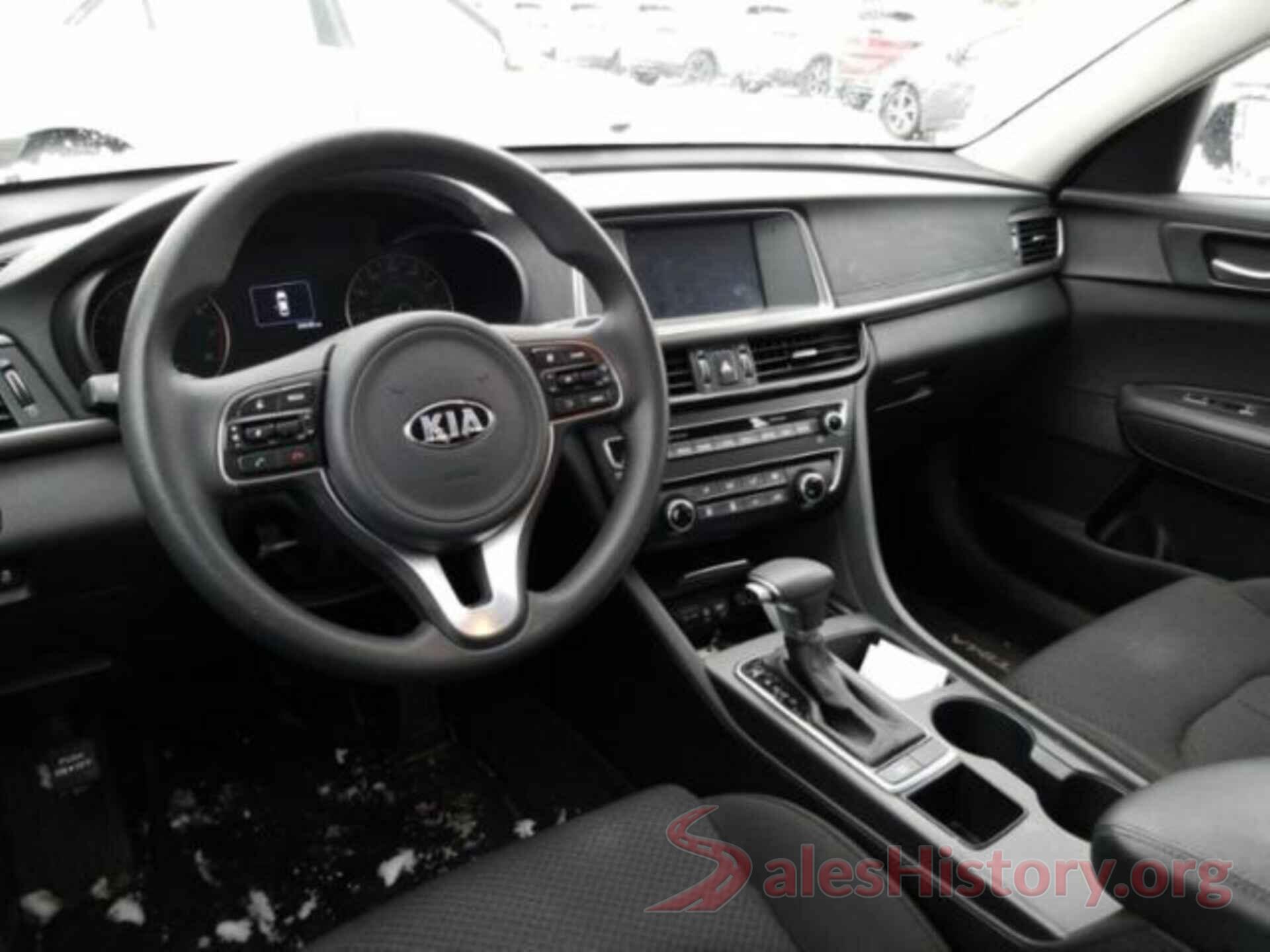 5XXGT4L35JG252300 2018 KIA OPTIMA