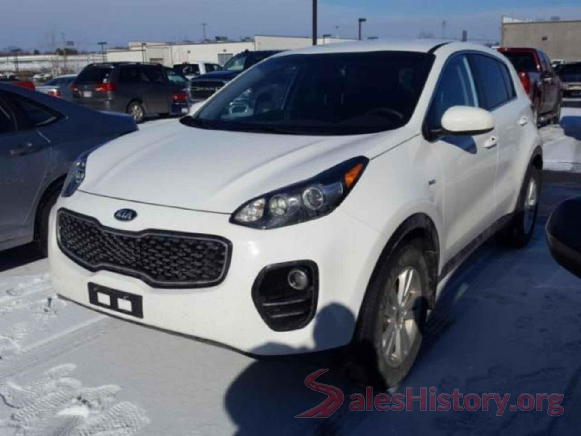 KNDPMCACXJ7367140 2018 KIA SPORTAGE