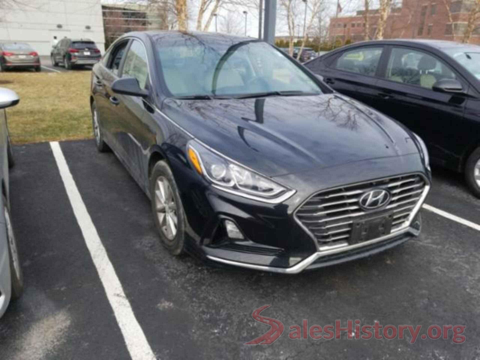 5NPE24AF6JH597556 2018 HYUNDAI SONATA