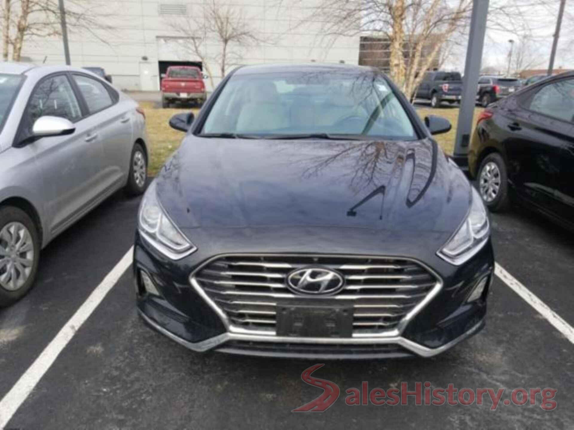 5NPE24AF6JH597556 2018 HYUNDAI SONATA