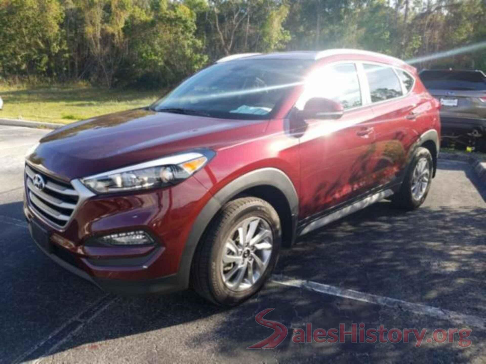 KM8J33A49JU640518 2018 HYUNDAI TUCSON