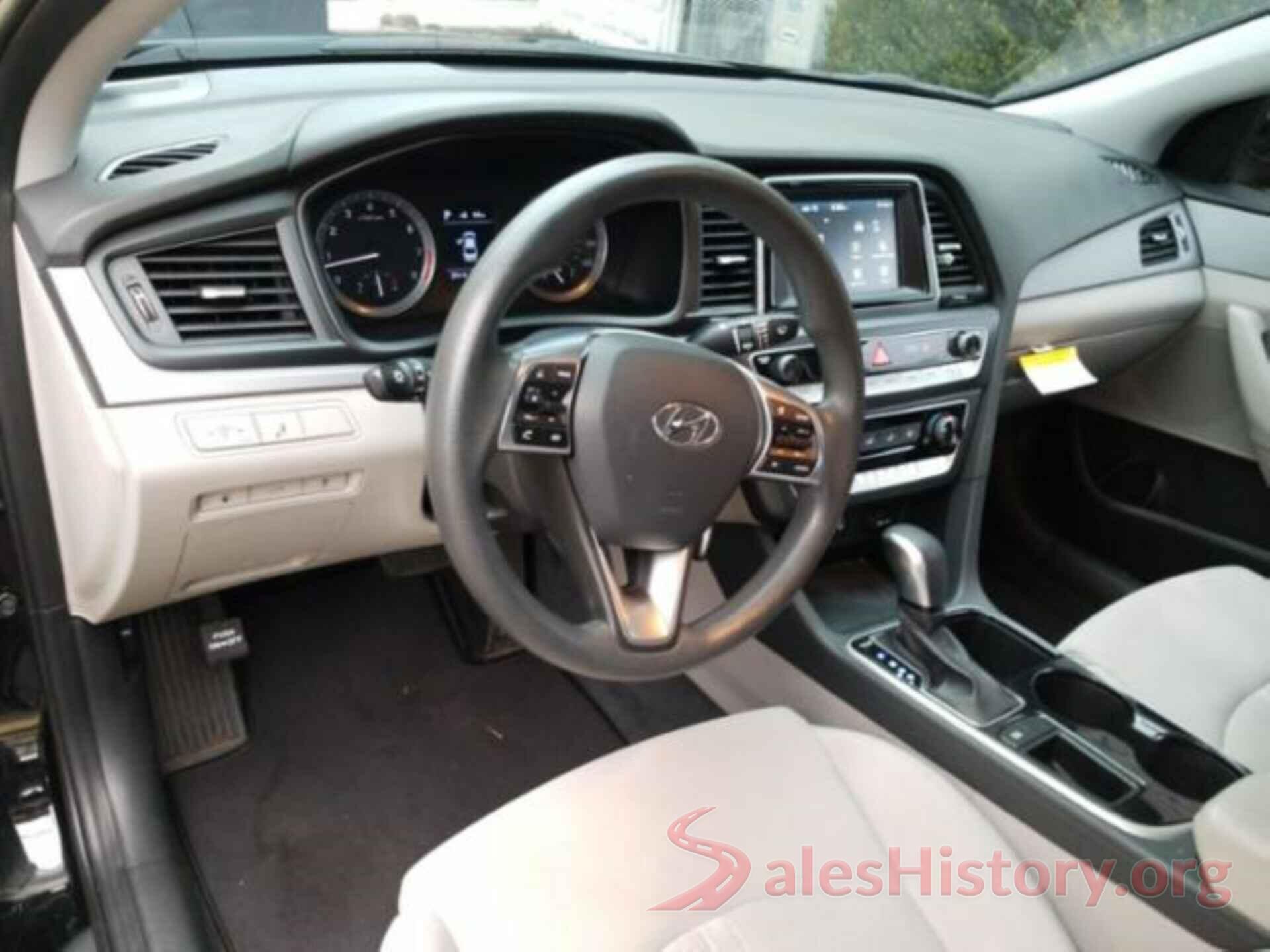 5NPE24AF3JH668860 2018 HYUNDAI SONATA