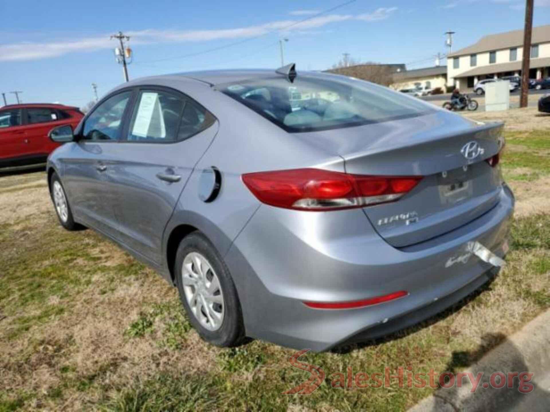 5NPD74LF3HH084110 2017 HYUNDAI ELANTRA