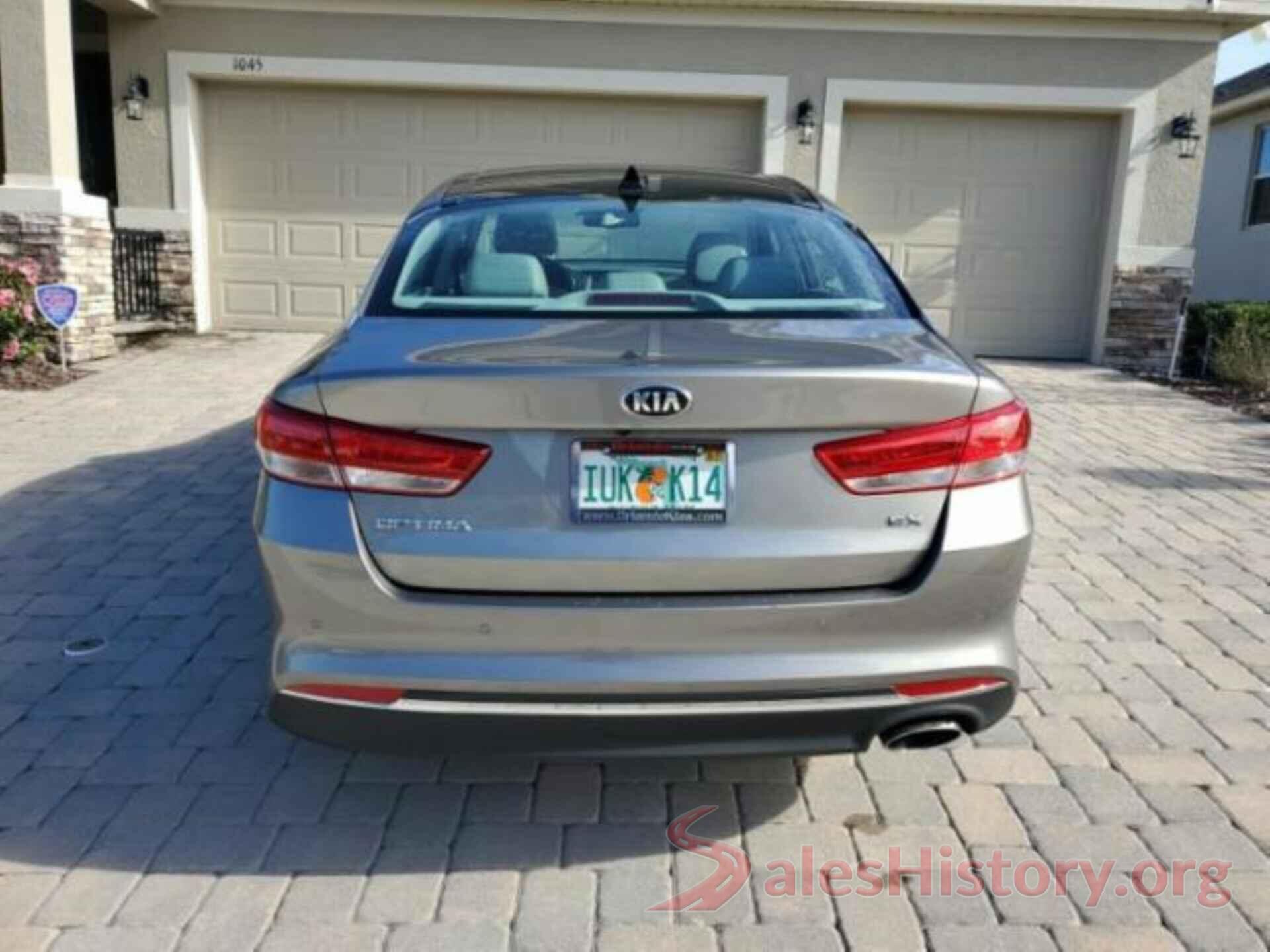 5XXGU4L38JG231471 2018 KIA OPTIMA