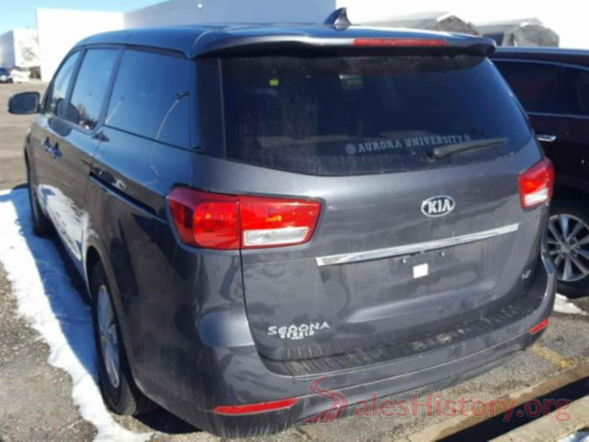 KNDMB5C15H6293786 2017 KIA SEDONA