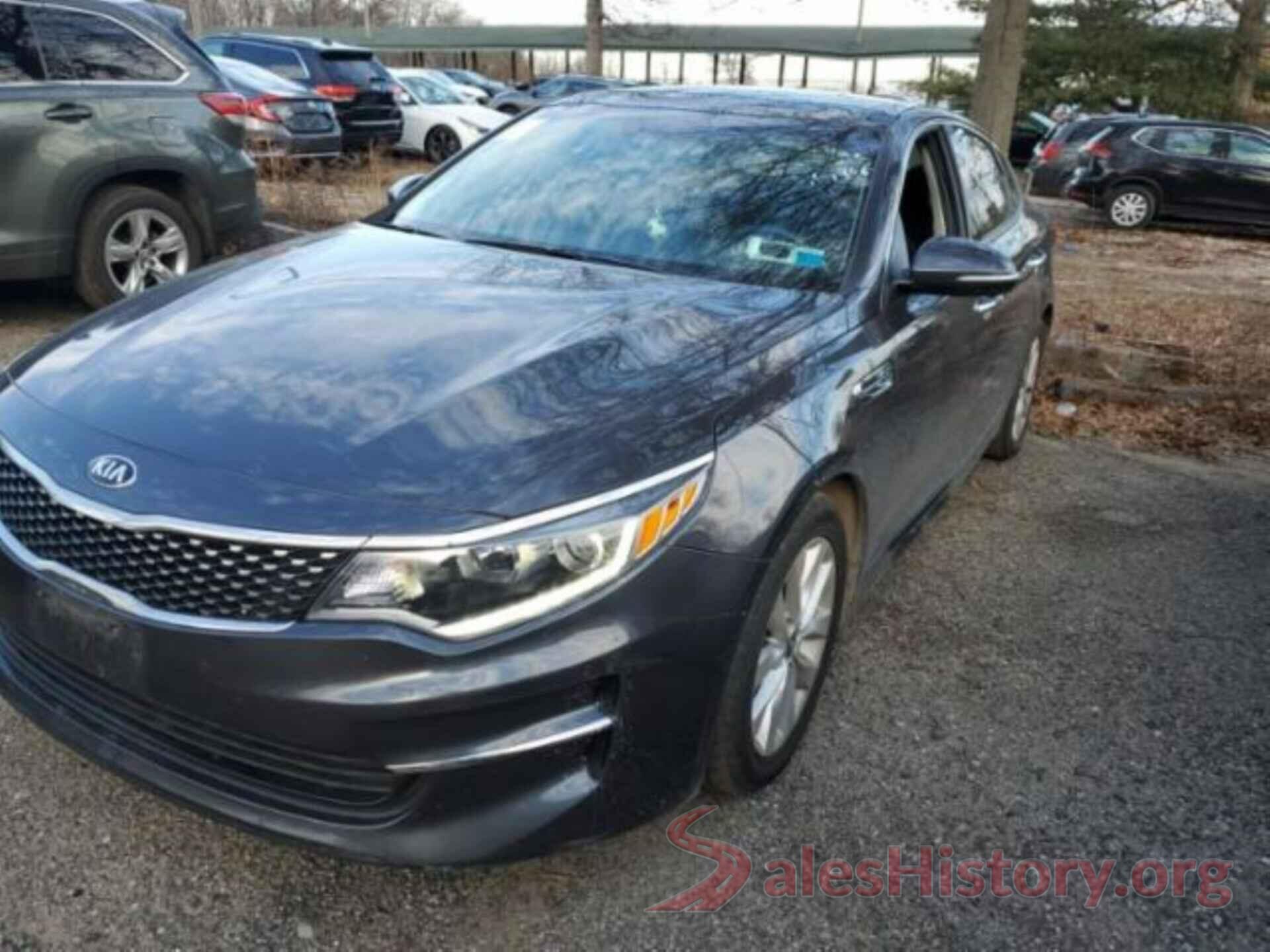 5XXGU4L36JG194498 2018 KIA OPTIMA