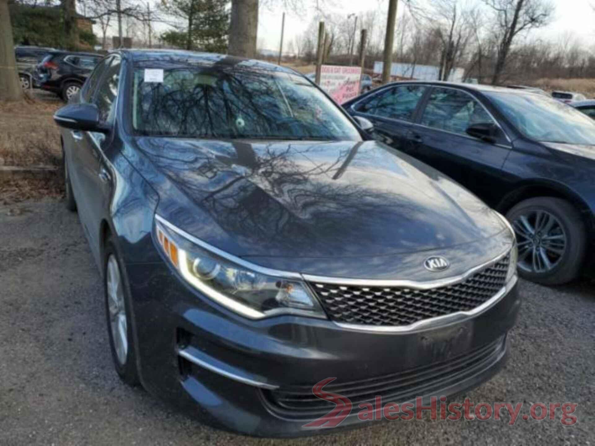 5XXGU4L36JG194498 2018 KIA OPTIMA