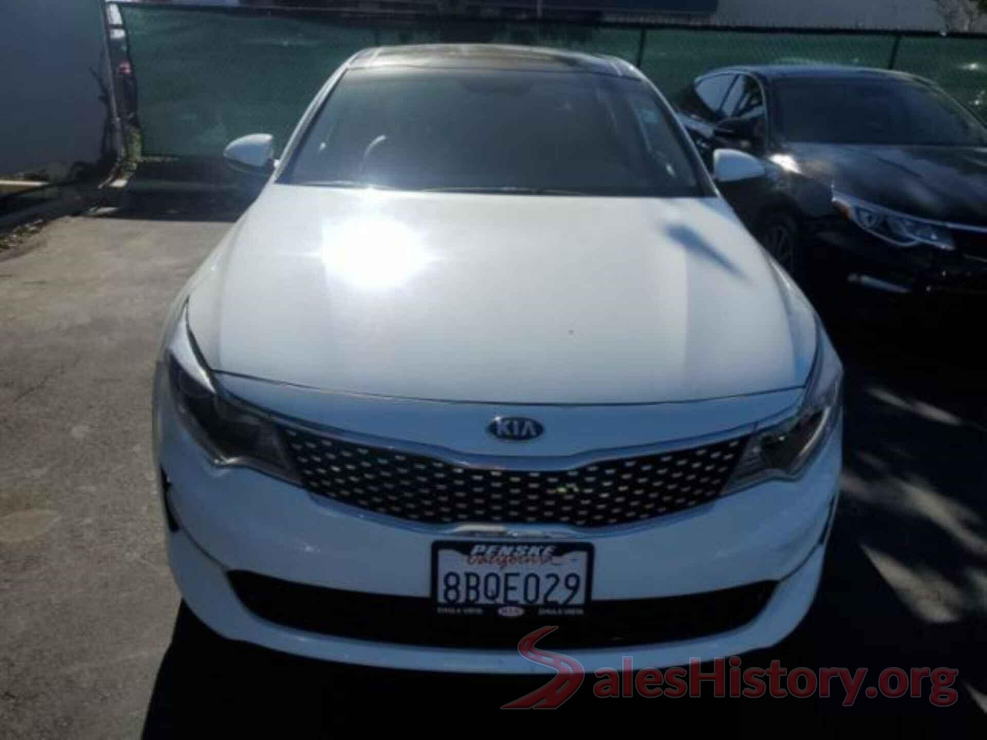 5XXGU4L39JG206689 2018 KIA OPTIMA