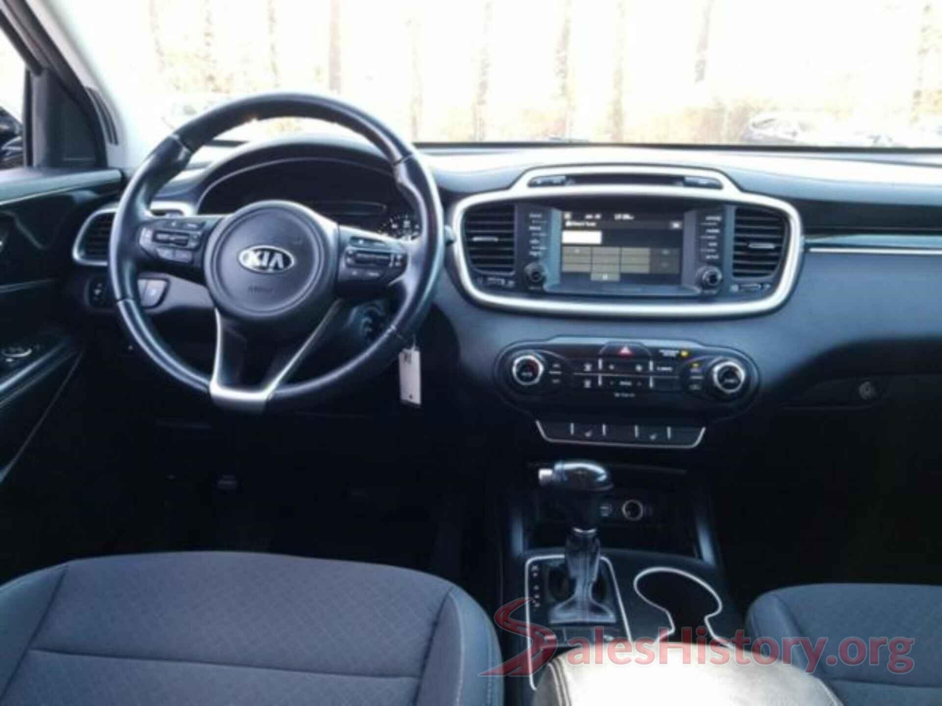 5XYPG4A31HG261055 2017 KIA SORENTO