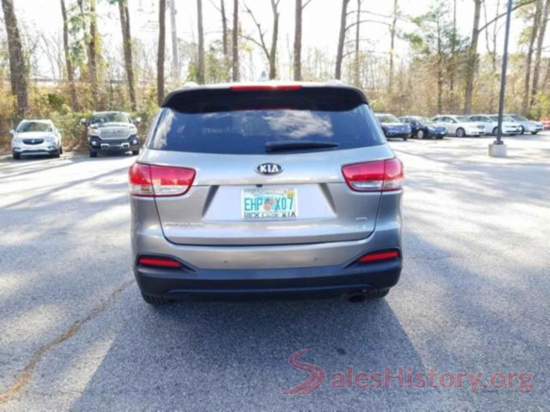 5XYPG4A31HG261055 2017 KIA SORENTO