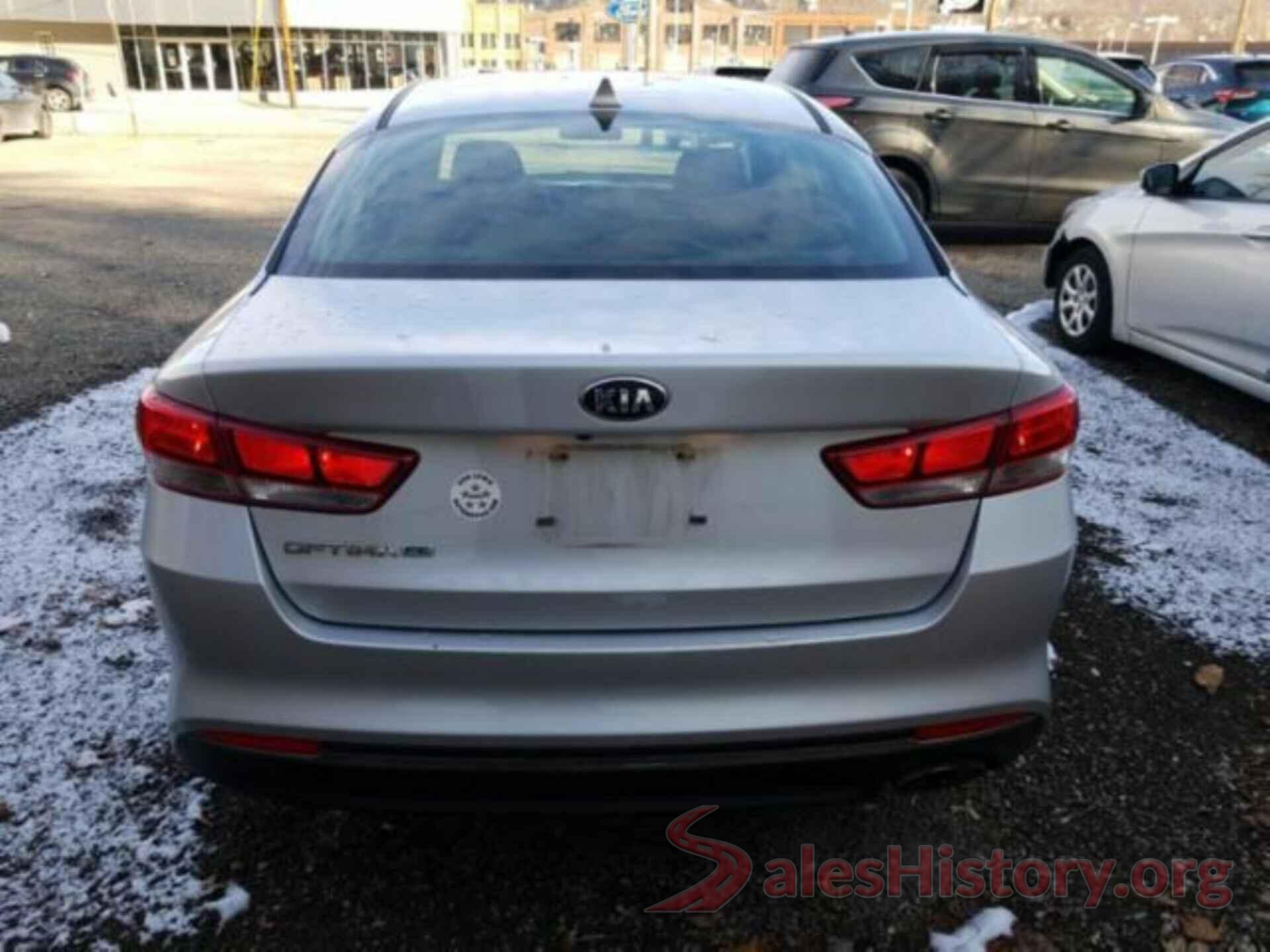 KNAGT4L33H5148481 2017 KIA OPTIMA