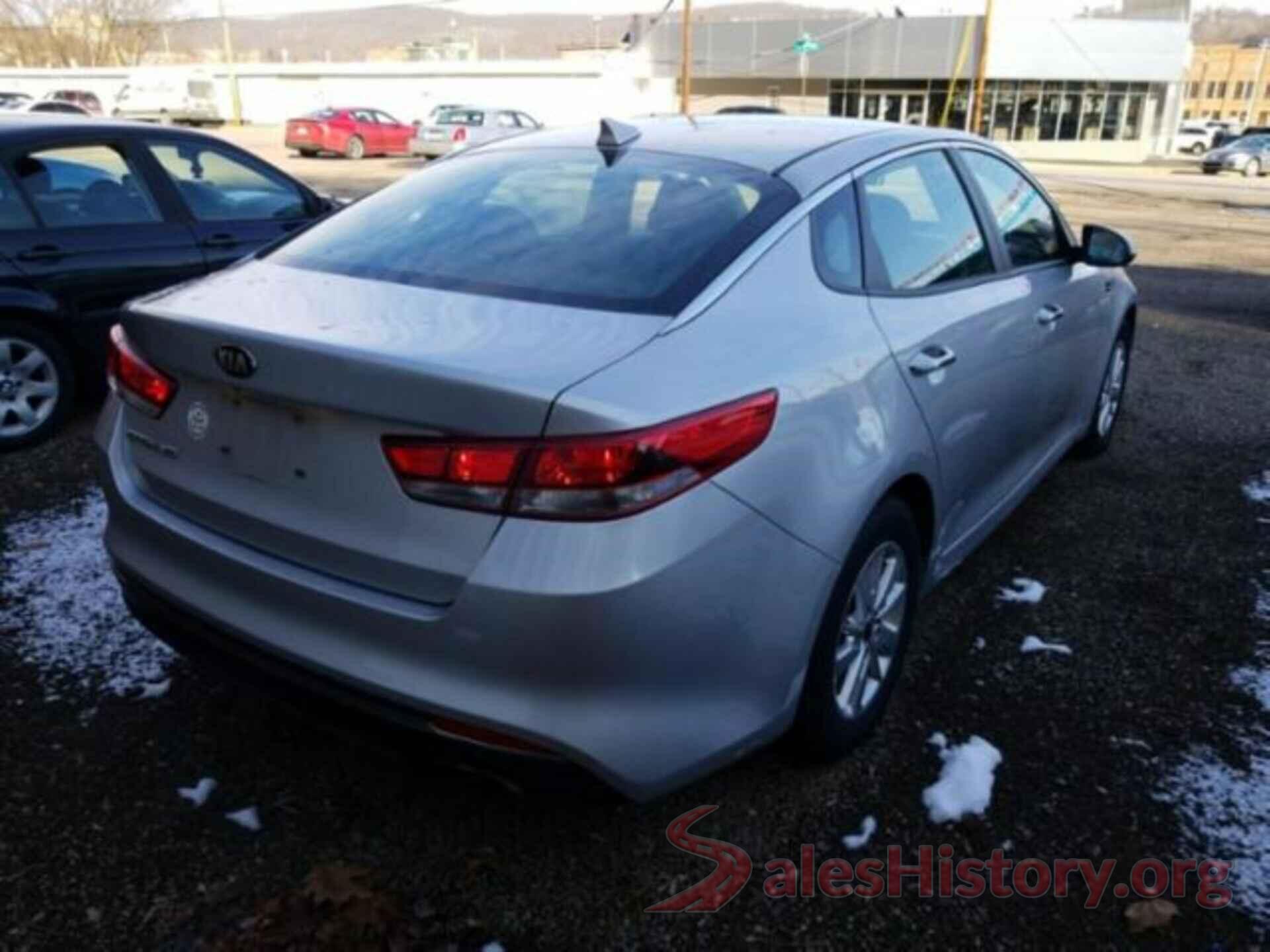 KNAGT4L33H5148481 2017 KIA OPTIMA