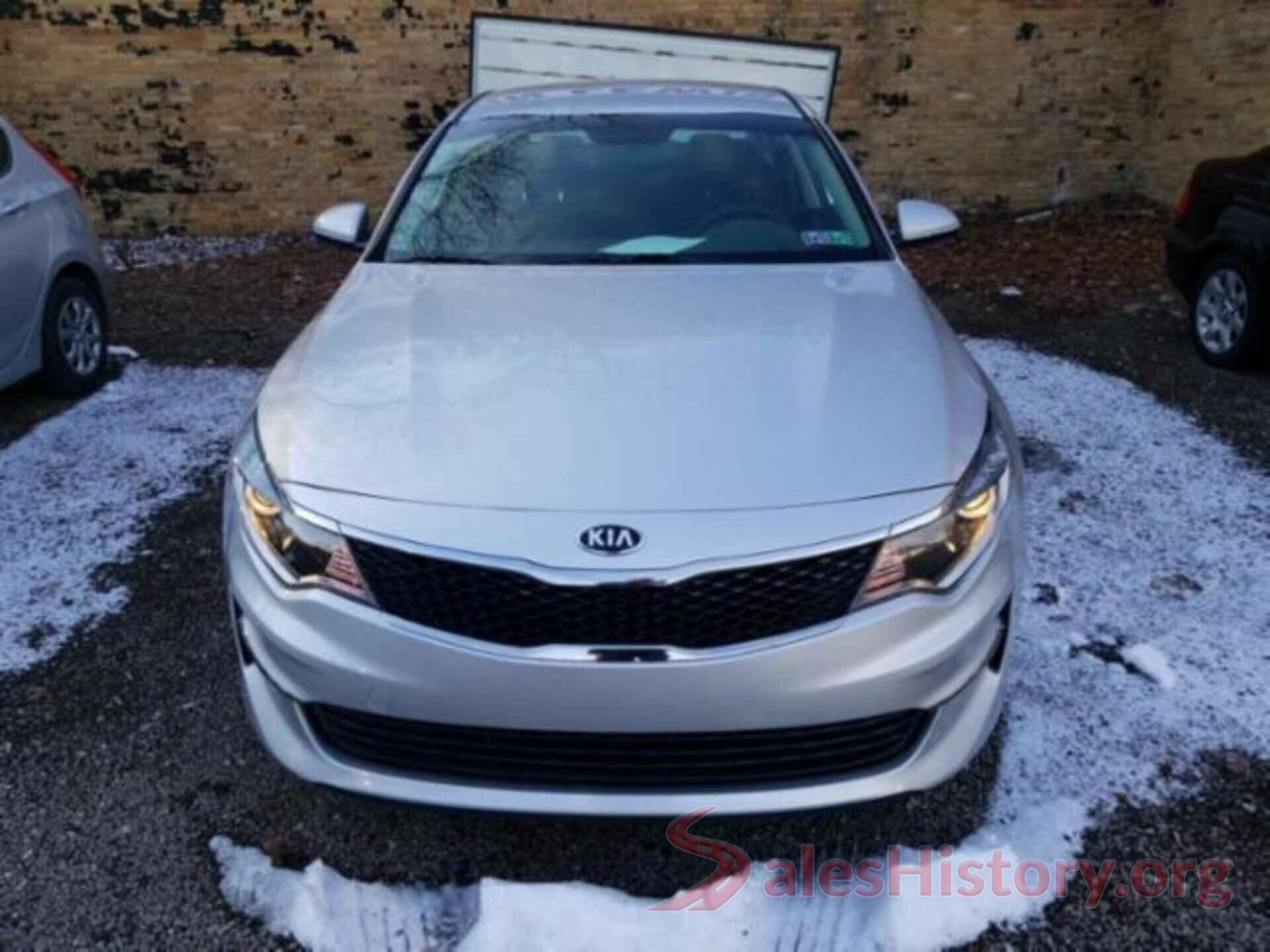 KNAGT4L33H5148481 2017 KIA OPTIMA