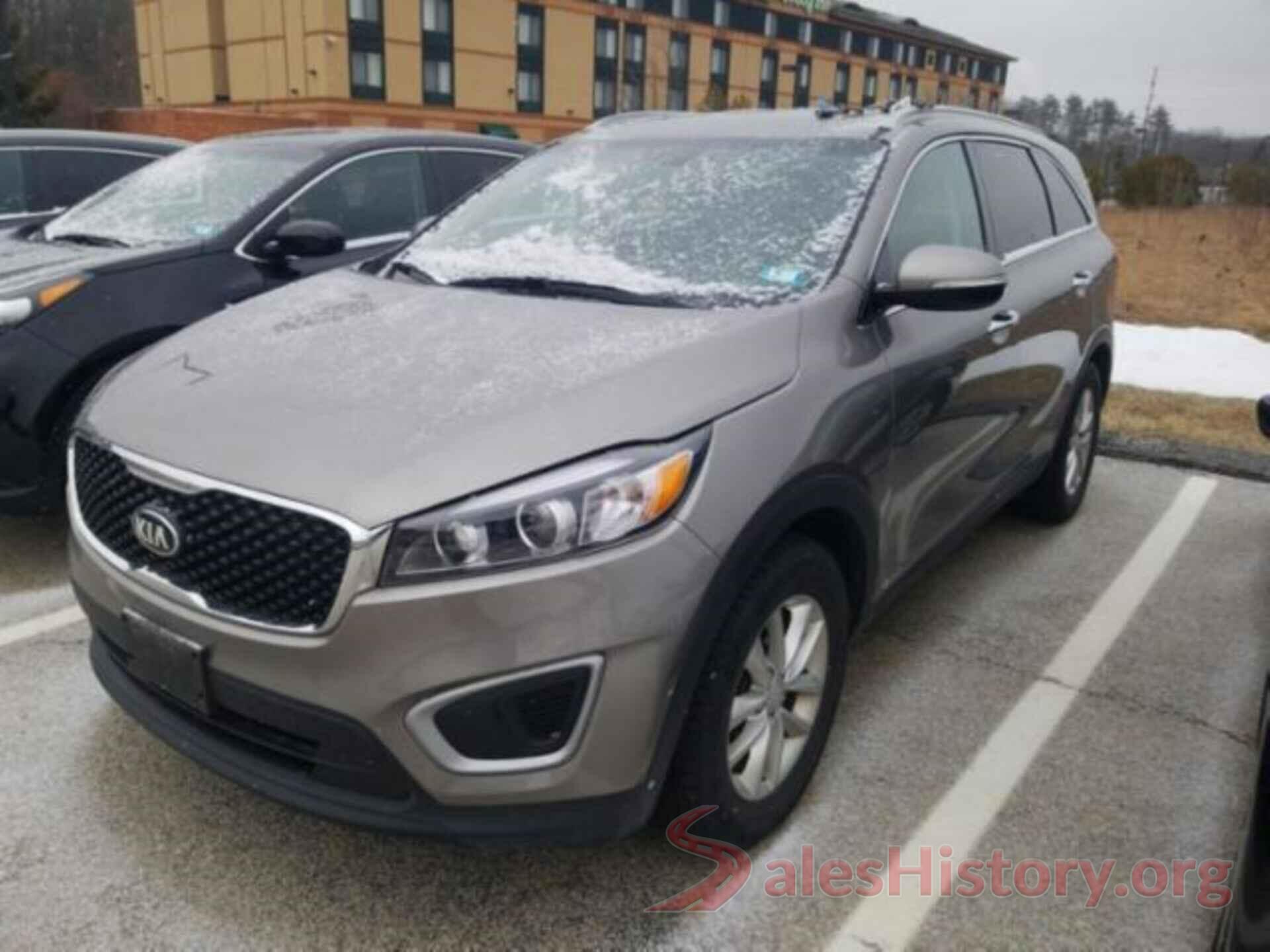 5XYPGDA30HG214339 2017 KIA SORENTO