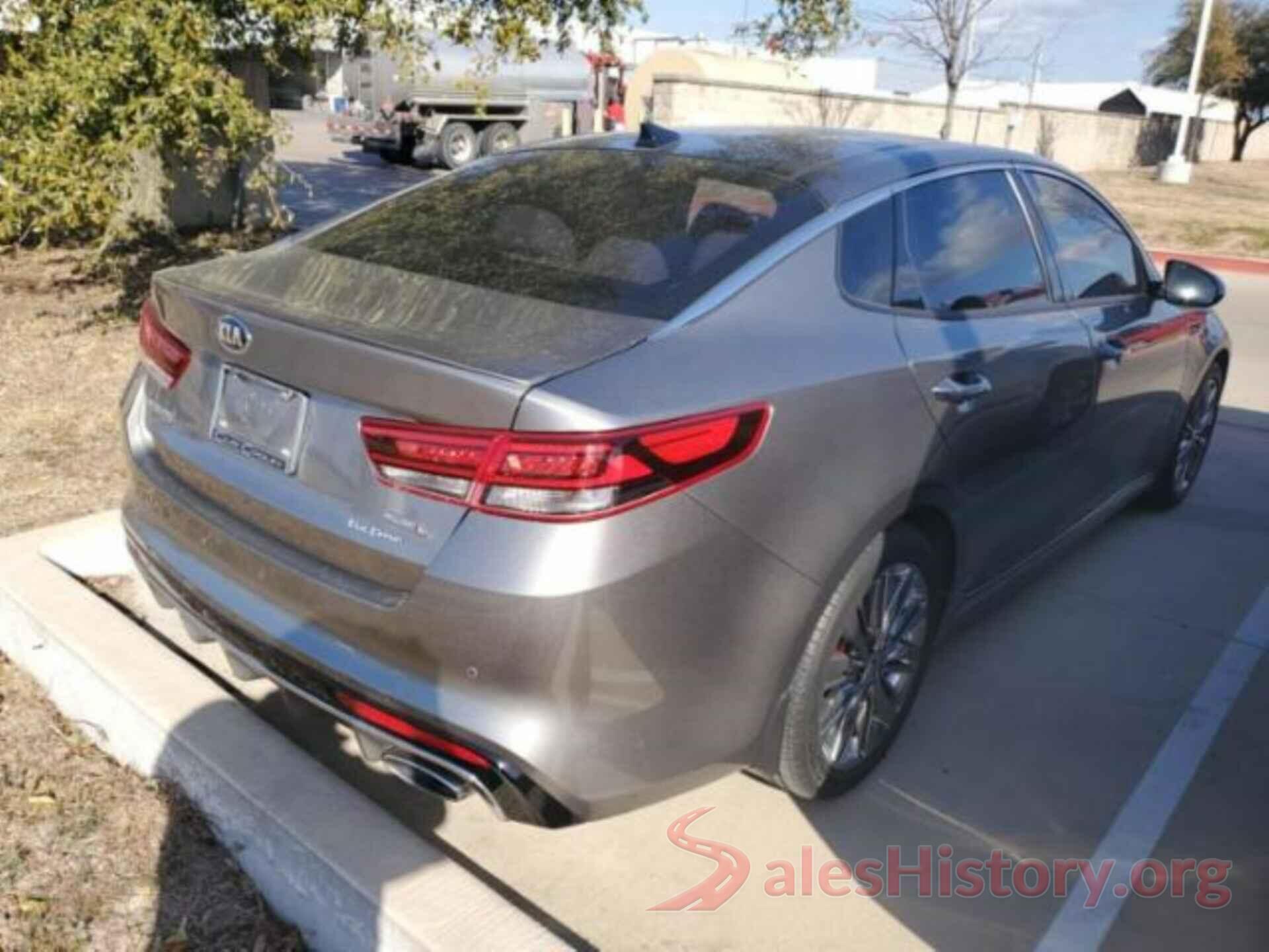 5XXGV4L27JG220420 2018 KIA OPTIMA