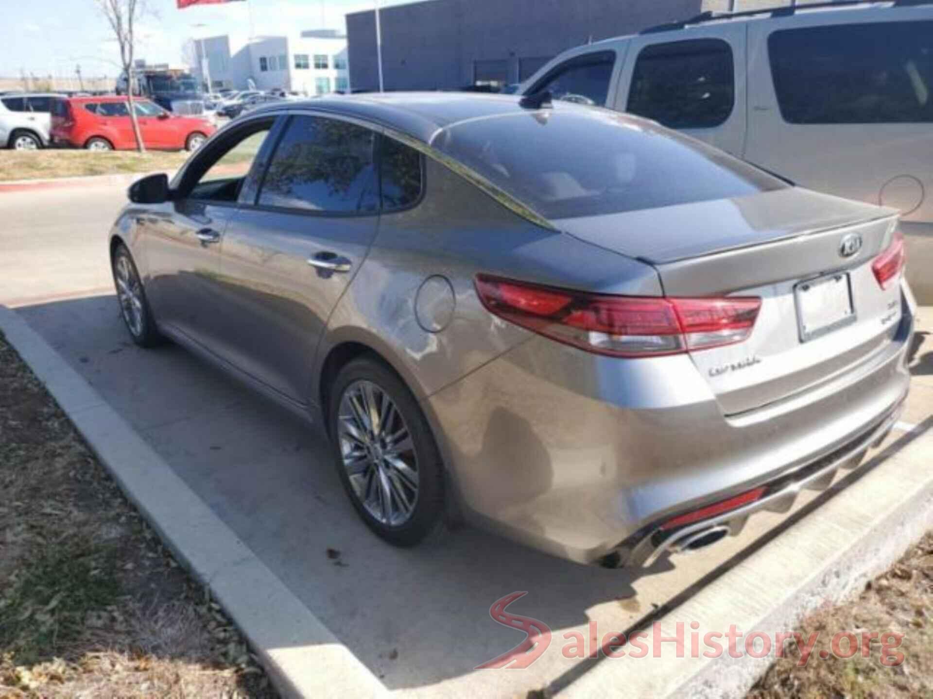 5XXGV4L27JG220420 2018 KIA OPTIMA