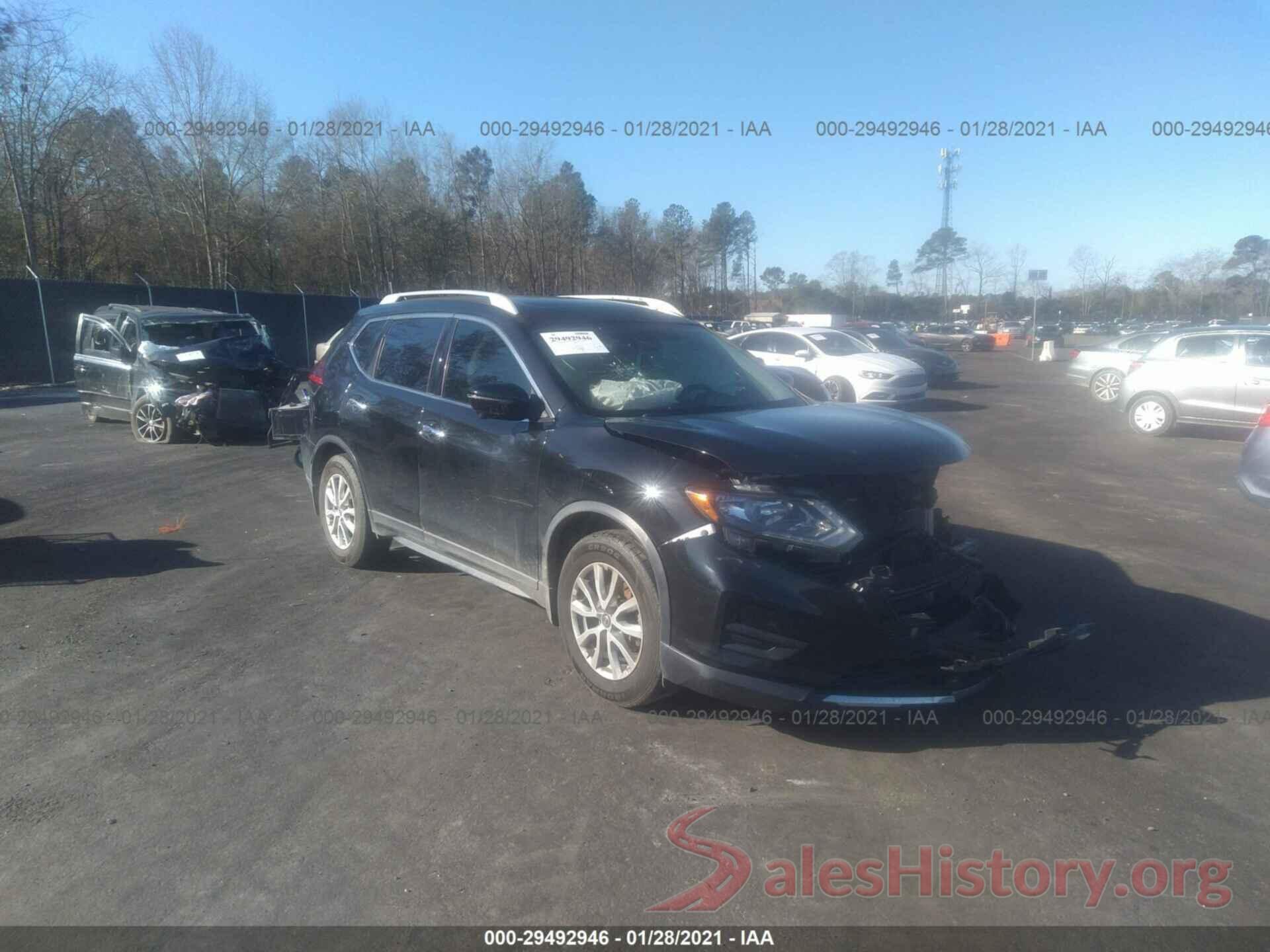 5N1AT2MT4HC764158 2017 NISSAN ROGUE