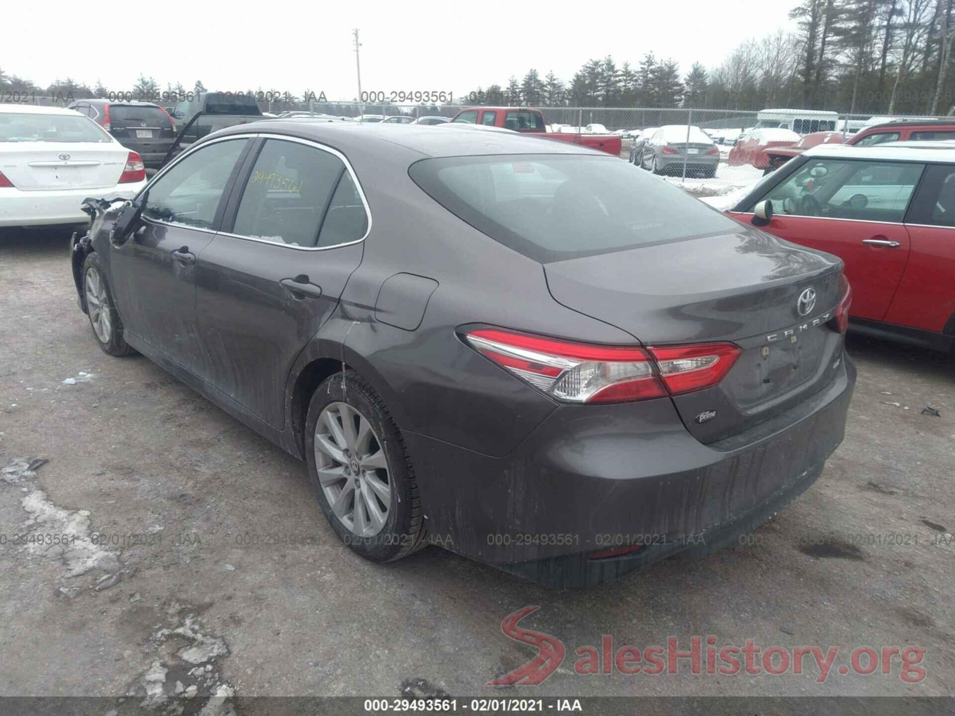 4T1B11HK9JU137879 2018 TOYOTA CAMRY