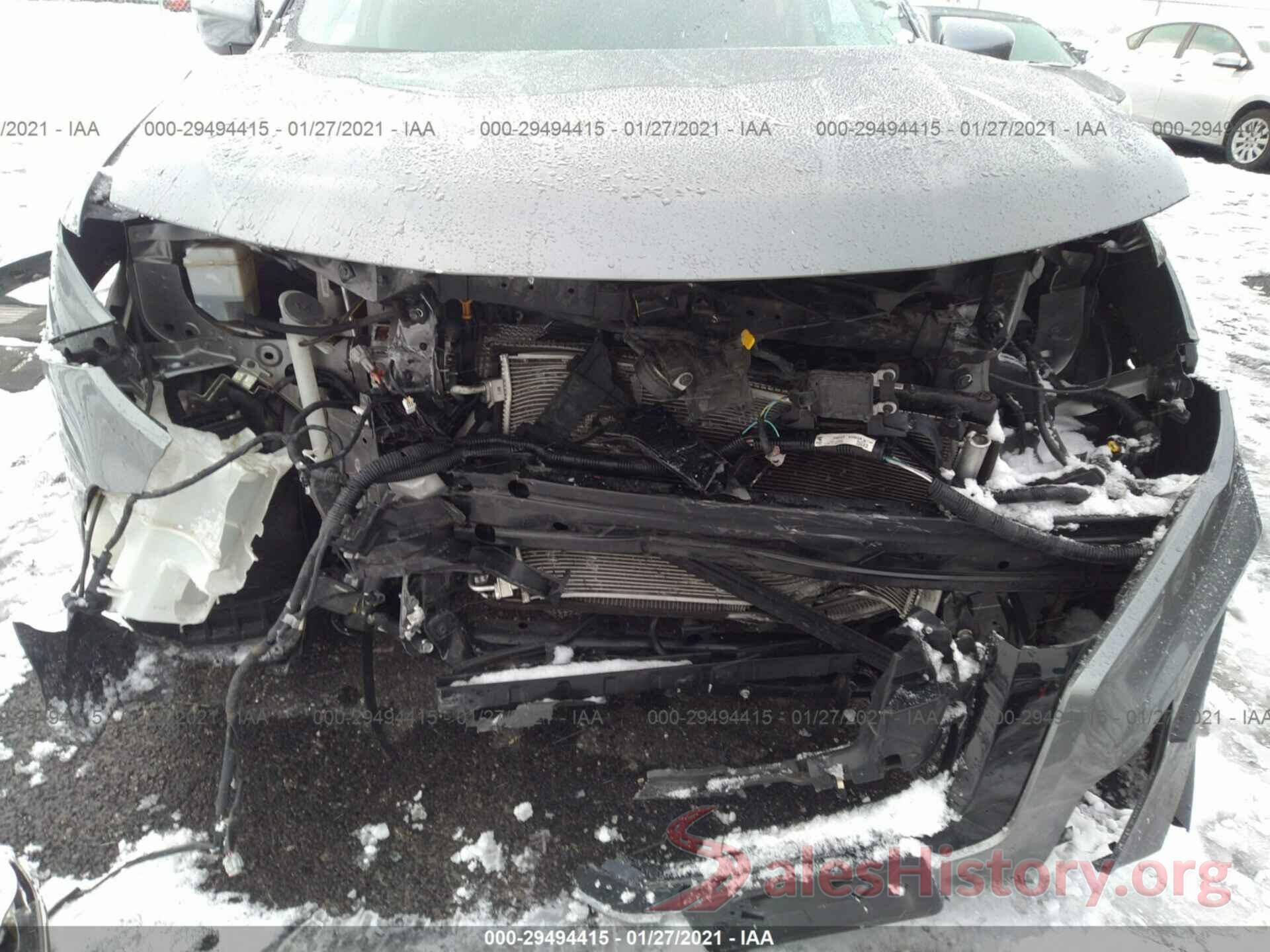 KNMAT2MV5JP505473 2018 NISSAN ROGUE