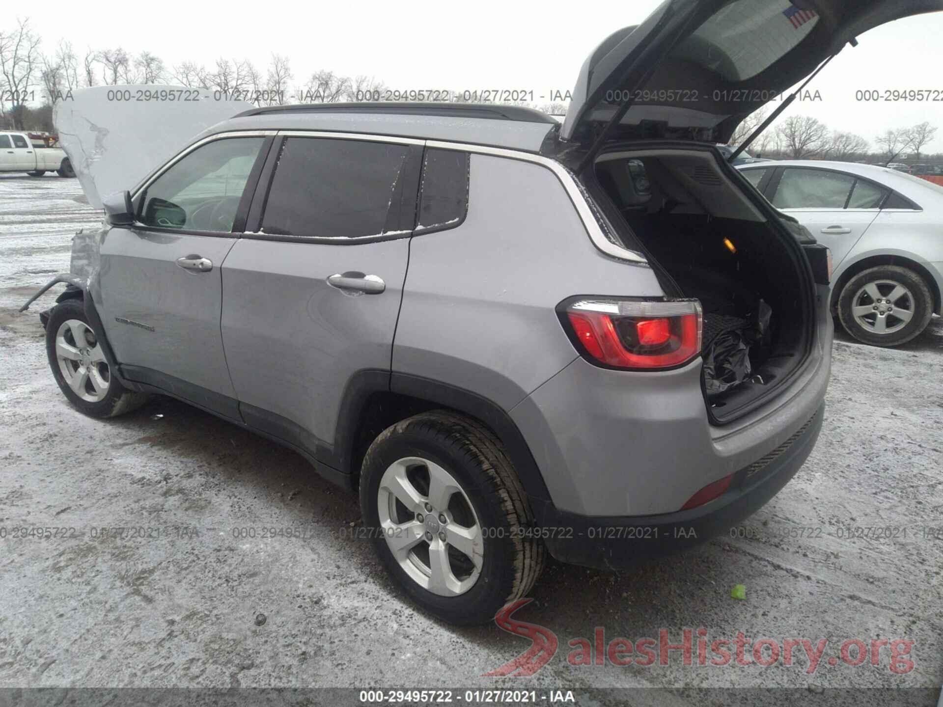 3C4NJDBB8JT330840 2018 JEEP COMPASS