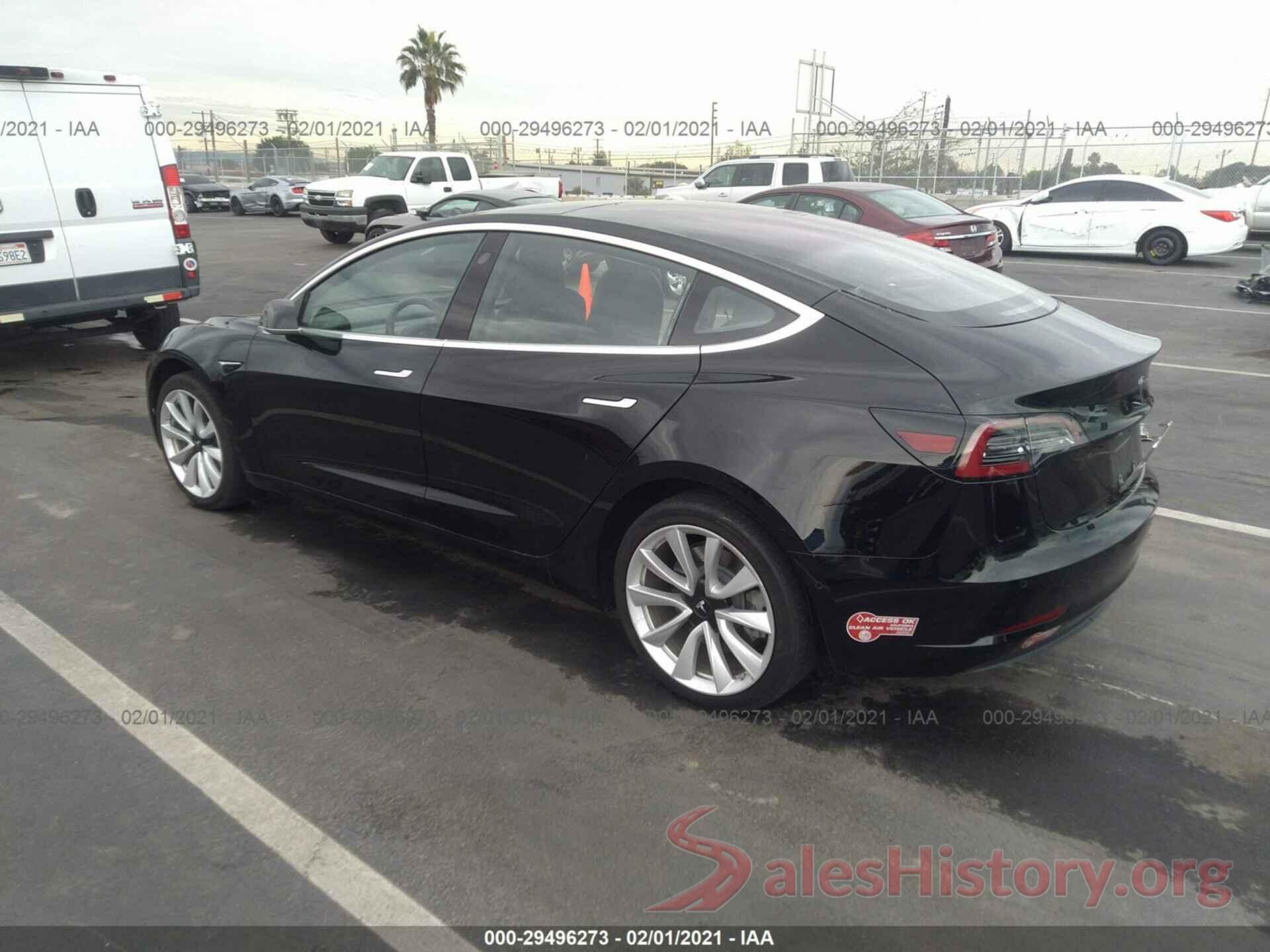 5YJ3E1EA2JF032733 2018 TESLA MODEL 3