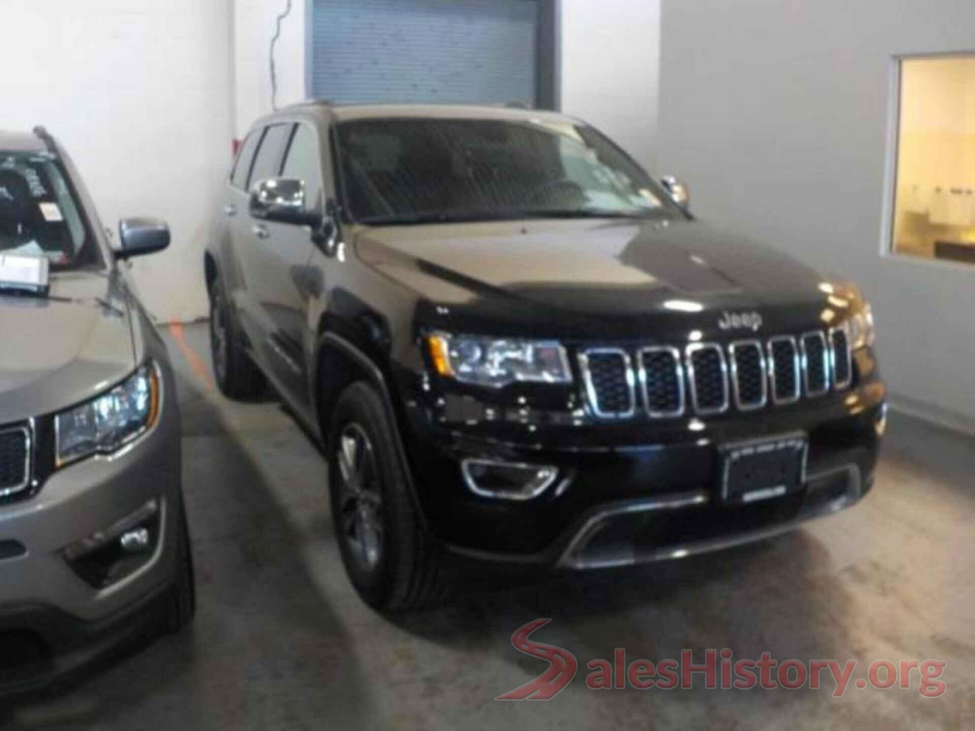 1C4RJFBG9JC221288 2018 JEEP GRAND CHEROKEE