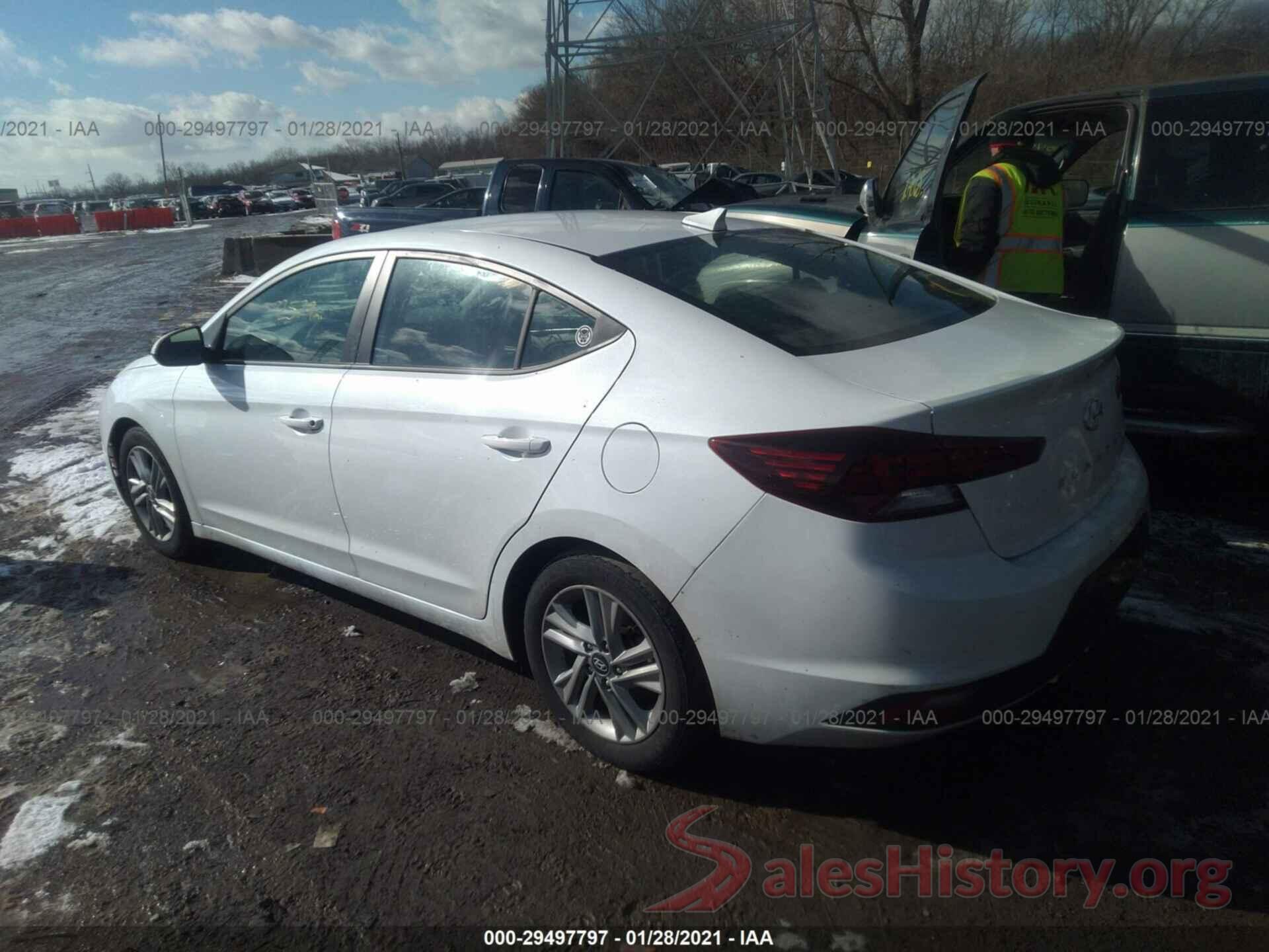 5NPD84LF0KH419280 2019 HYUNDAI ELANTRA