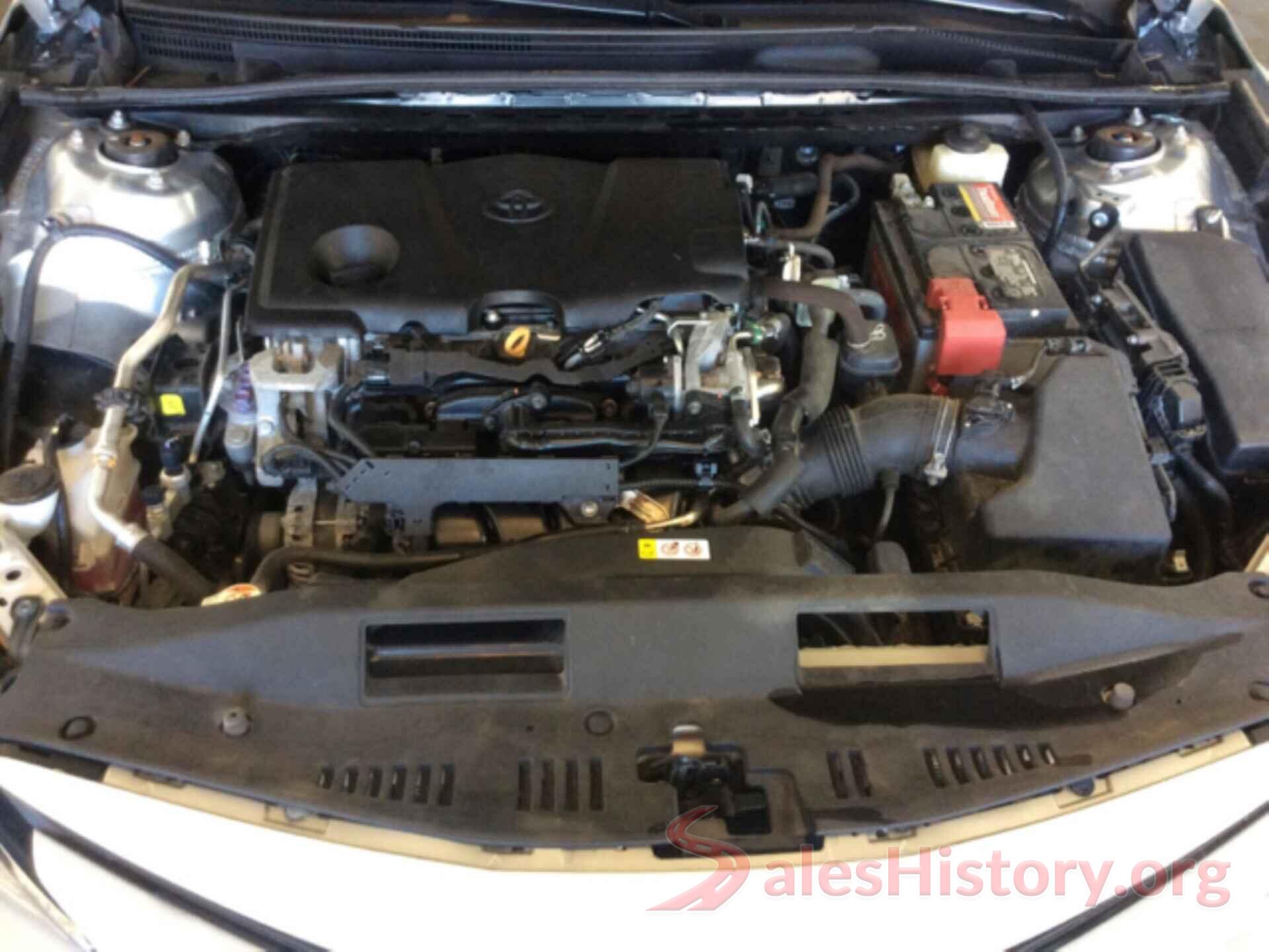 4T1B11HK7JU057917 2018 TOYOTA CAMRY