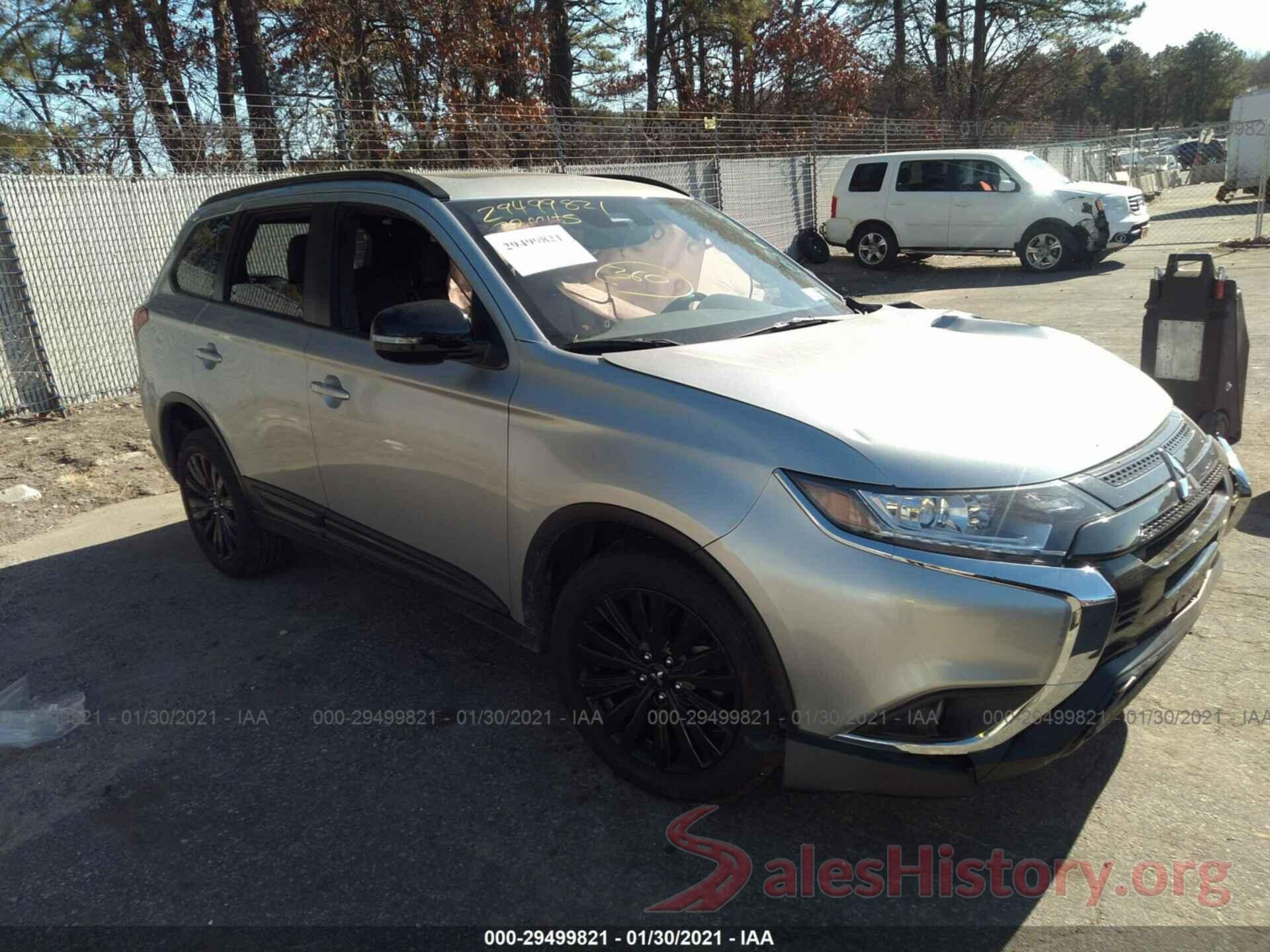 JA4AZ3A33LZ039423 2020 MITSUBISHI OUTLANDER