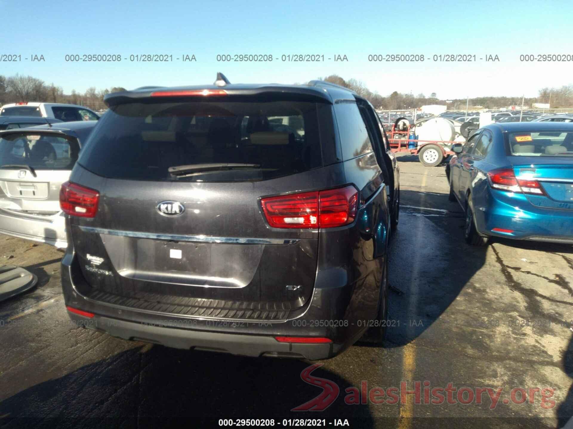 KNDMB5C19K6532375 2019 KIA SEDONA