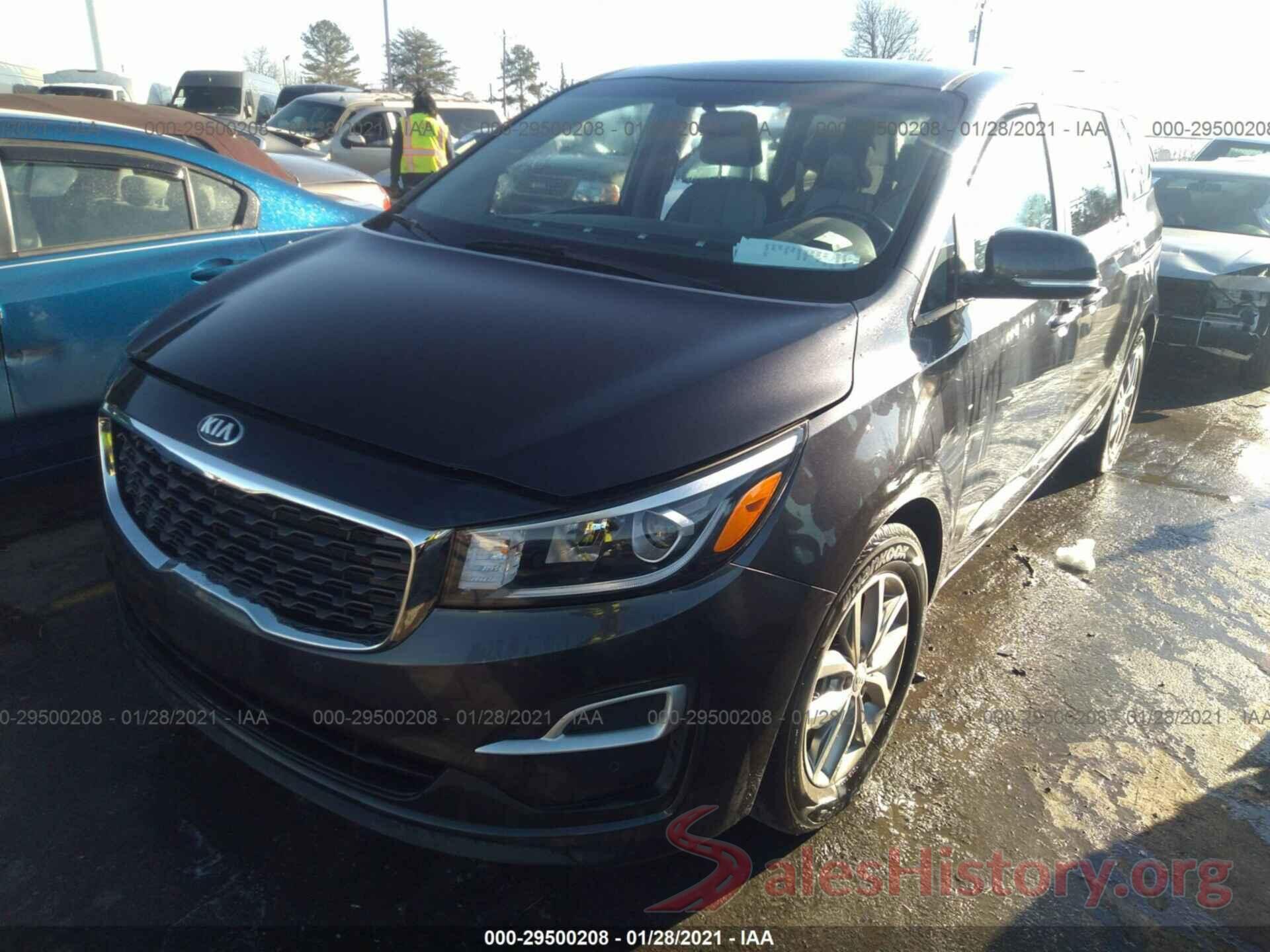 KNDMB5C19K6532375 2019 KIA SEDONA