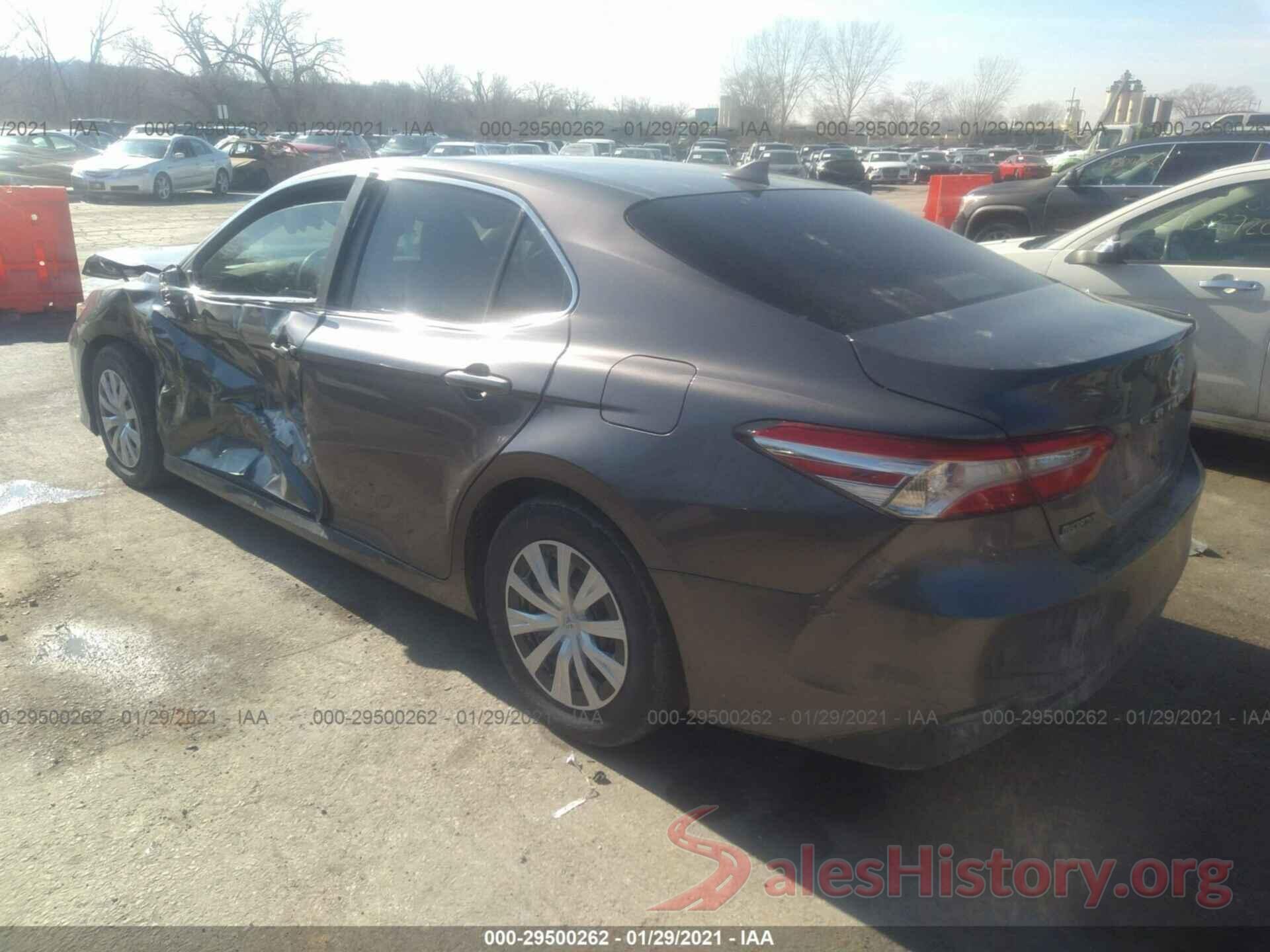 4T1B11HK5KU680891 2019 TOYOTA CAMRY