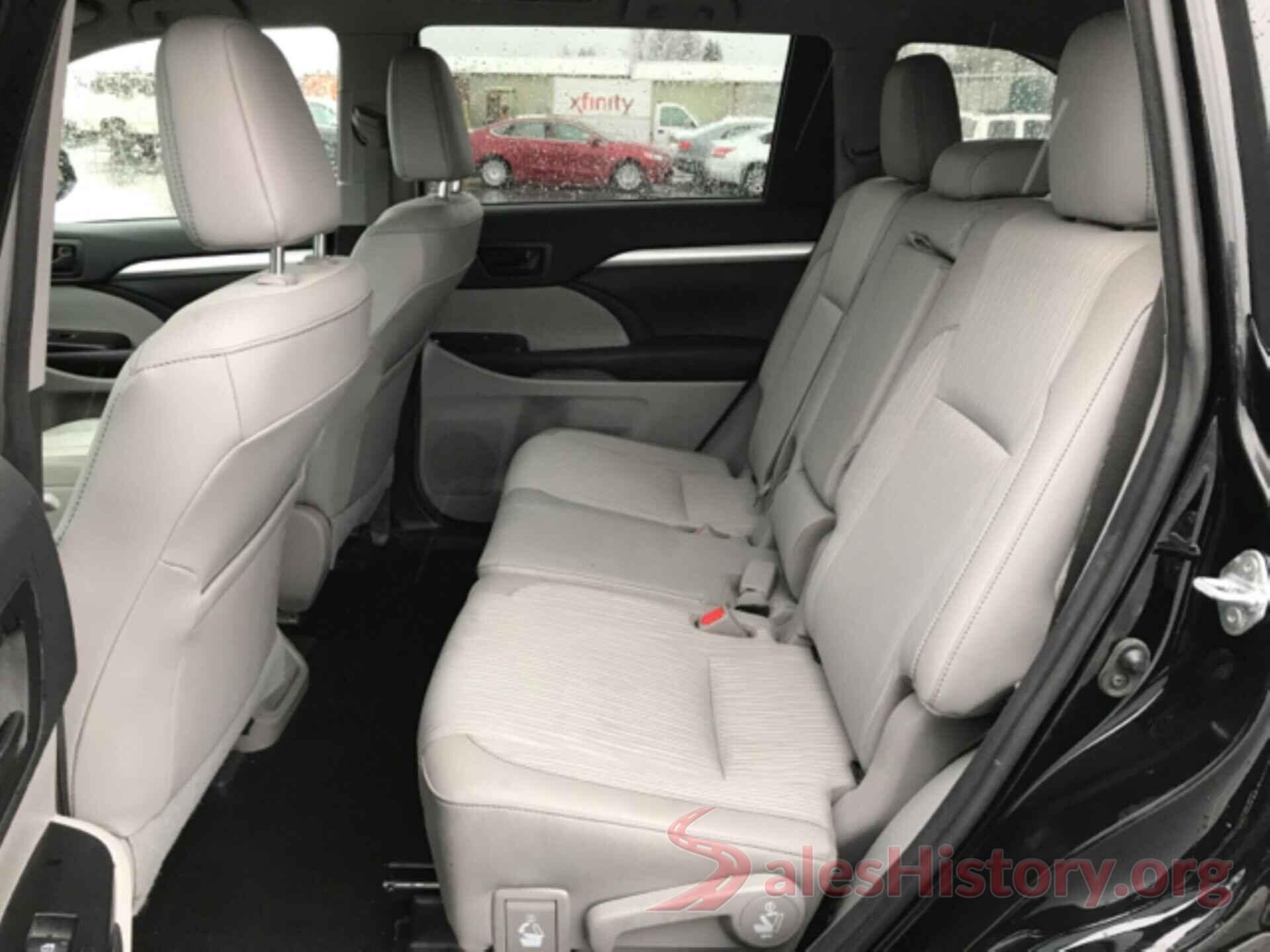 5TDBZRFH2HS467932 2017 TOYOTA HIGHLANDER