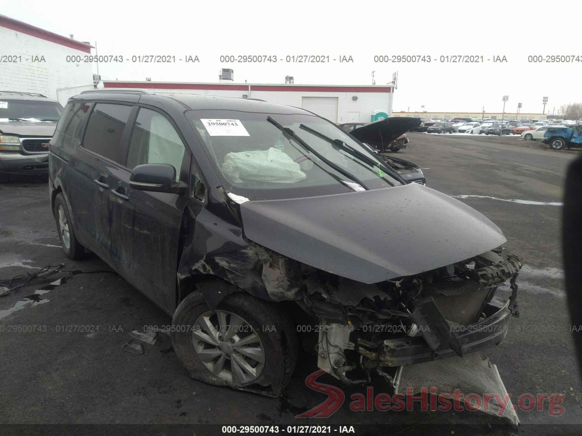 KNDMB5C10H6265636 2017 KIA SEDONA