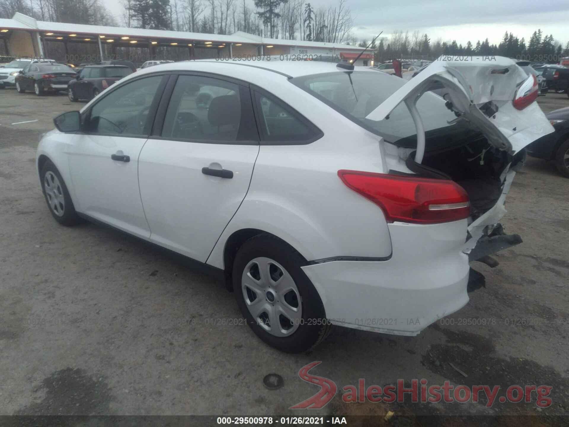 1FADP3E28JL304868 2018 FORD FOCUS